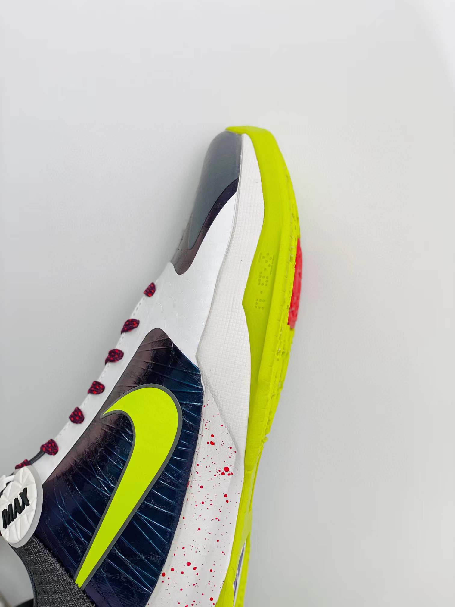 滅世純原 Kobe5 Protro Chaos 科比 5 小丑 低筒 籃球鞋 球鞋 實戰鞋 前後氣墊 真碳板  CD4991-100