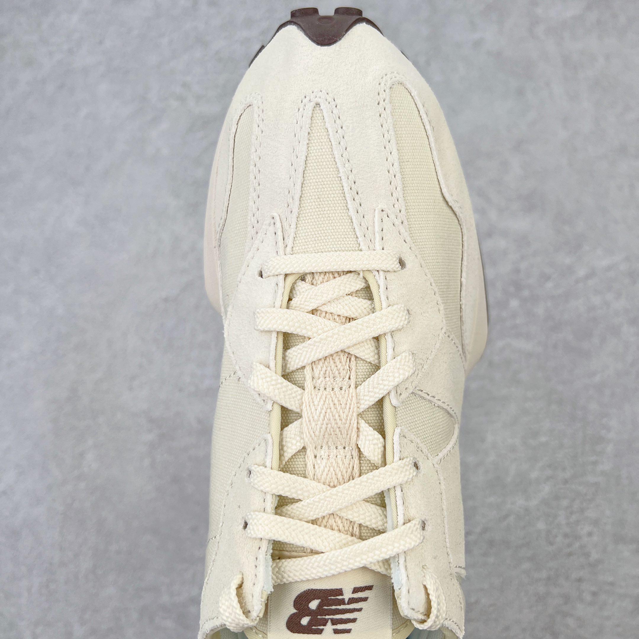 New Balance 327 海鹽白 女款 低筒 复古慢跑鞋 休闲鞋 板鞋 运动鞋 男鞋 女鞋 WS327FB