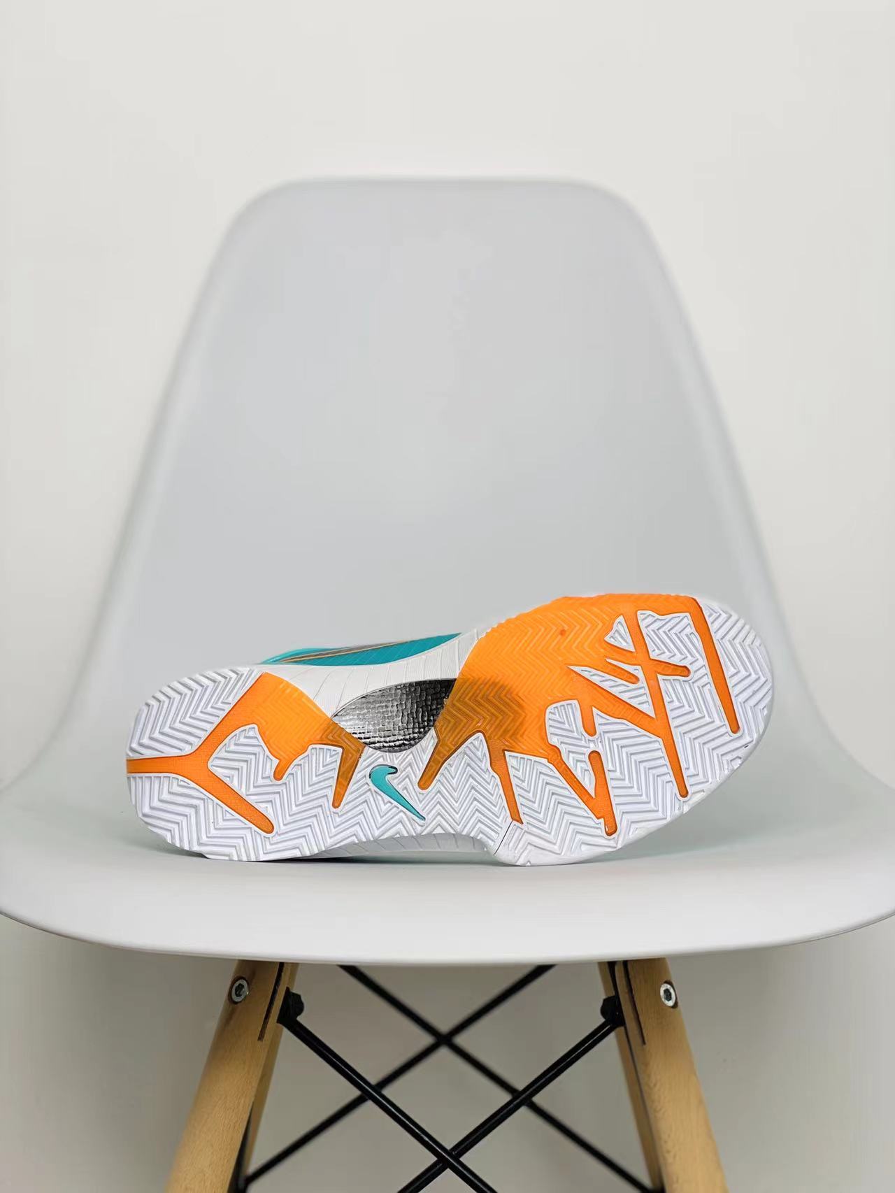 滅世純原 KOBE4  Undefeated Spurs  科比 4 蓝色 湖水绿 低筒 篮球鞋 实战鞋 球鞋 男鞋 订制