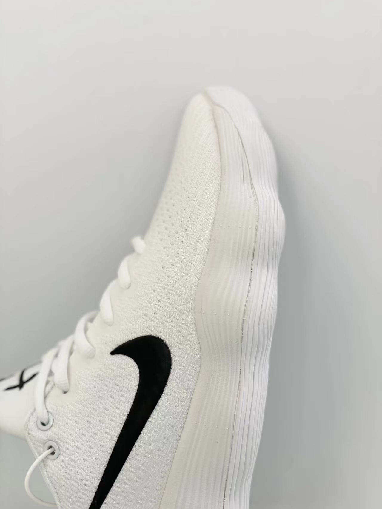 Hyperdunk 2017 Low TB 白色 低筒 减震防滑 实战鞋 篮球鞋 男鞋 897807-100