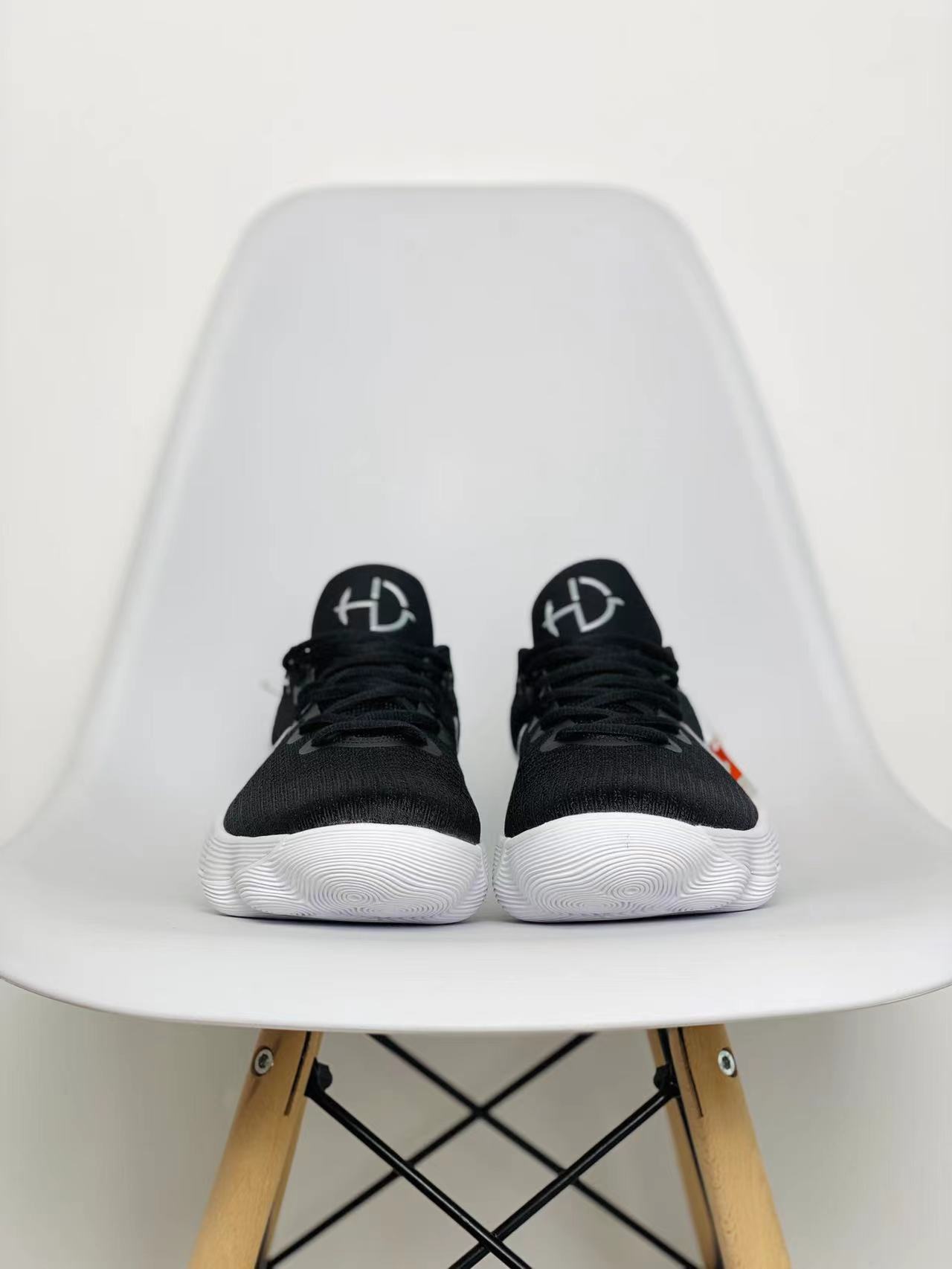 Hyperdunk 2017 Low Black White 黑白 低筒 实战鞋 篮球鞋 男鞋 8897807-001