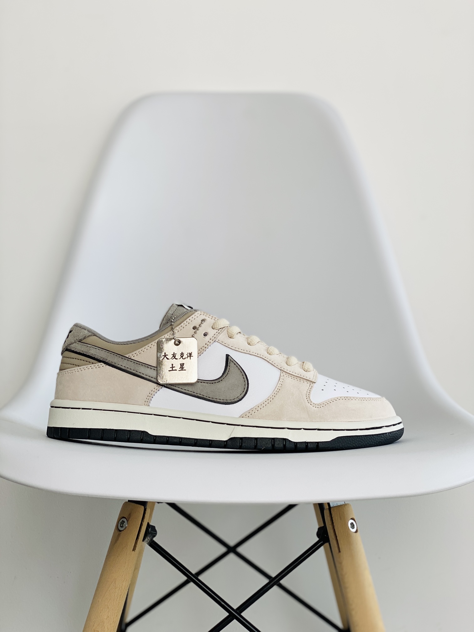 Otomo Katsuhiro Dunk Low "Steamboy OST" 大友克洋 土星 低筒 复古板鞋 休闲鞋 男鞋 女鞋  LF0039-008