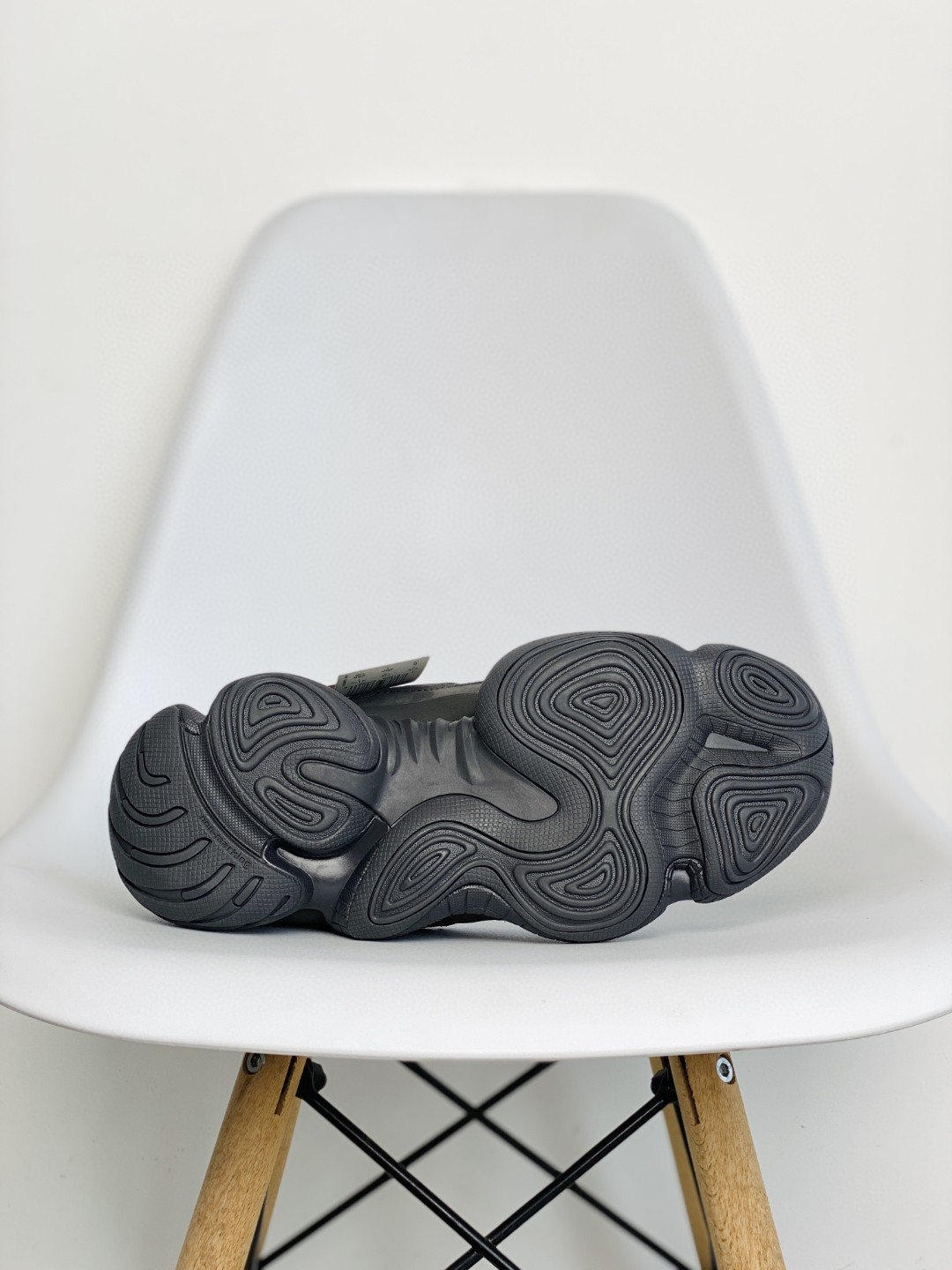 adidas originals Yeezy 500 Utility Black 黑魂 黑武士 低筒 休闲鞋 运动鞋 老爹鞋 男鞋 女鞋 F36640