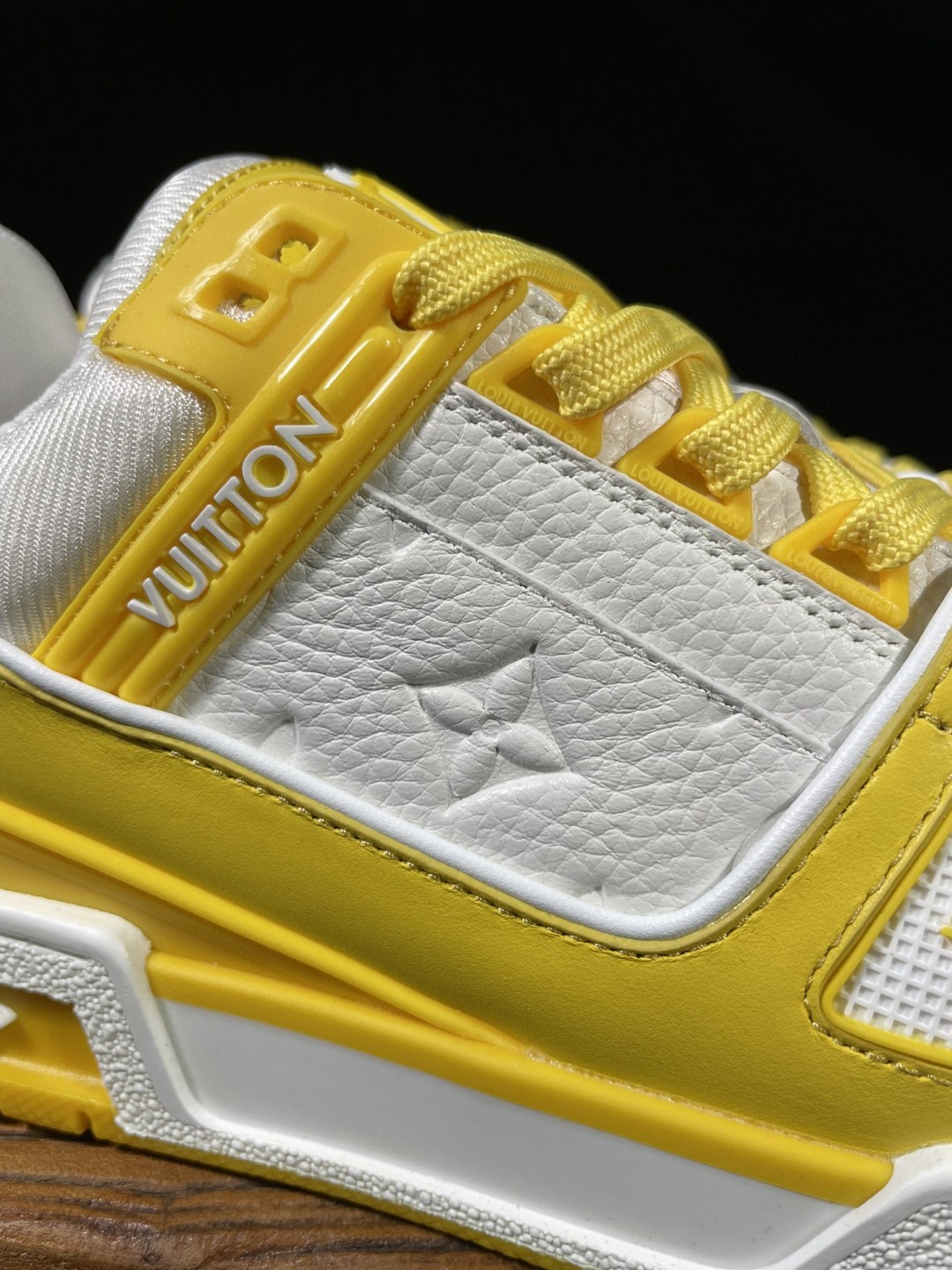 Louis Vuitton 路易威登 Trainer 白黄 低筒 休闲鞋 板鞋 运动鞋 男鞋 女鞋 