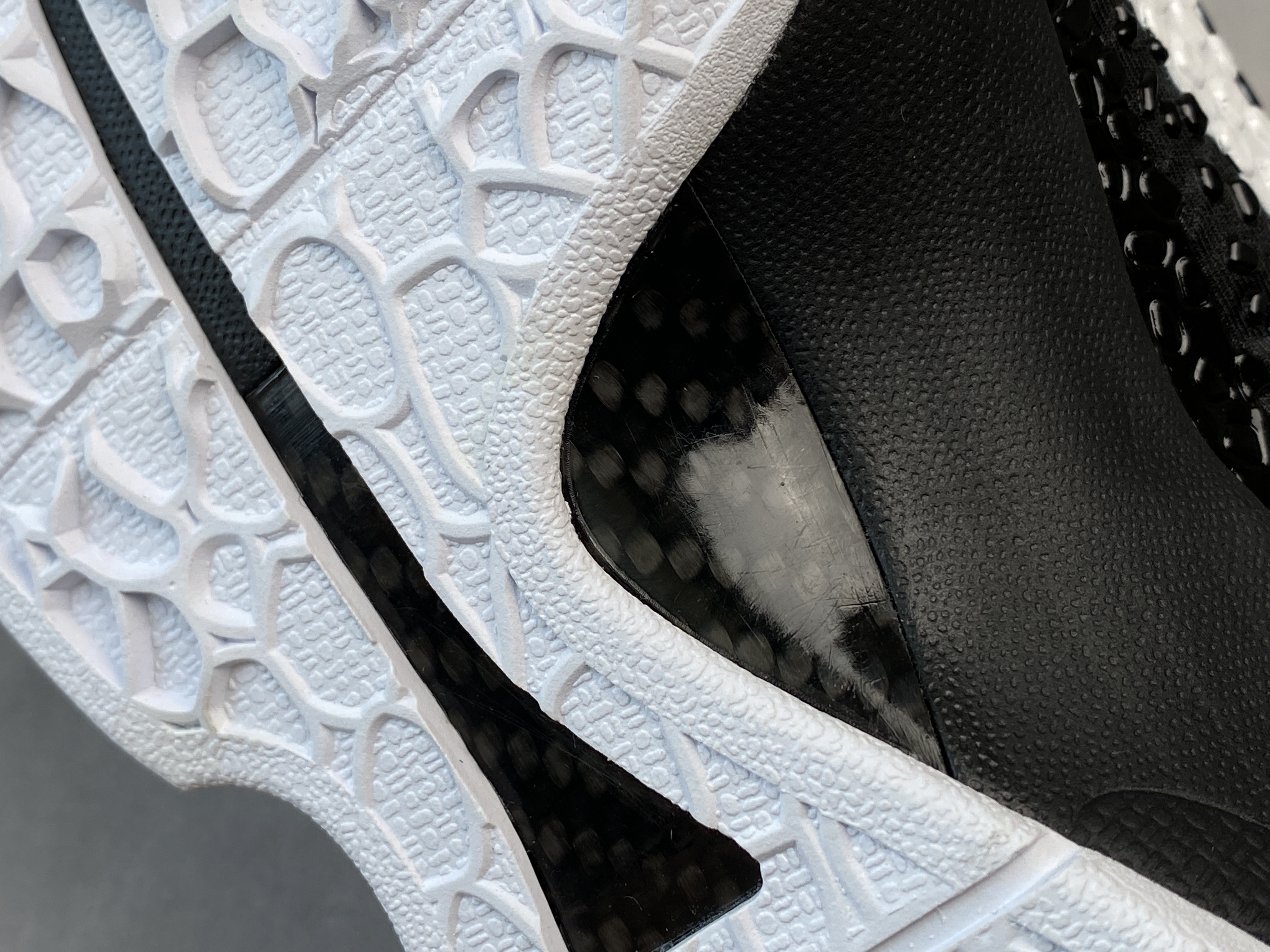 S2外贸 KOBE6 Mambacita Sweet 16 GIGI  低筒  前掌氣墊 黑白 天使 紀念款 科比 6  球鞋 籃球鞋 實戰鞋 真碳板 男鞋 CW2190-002