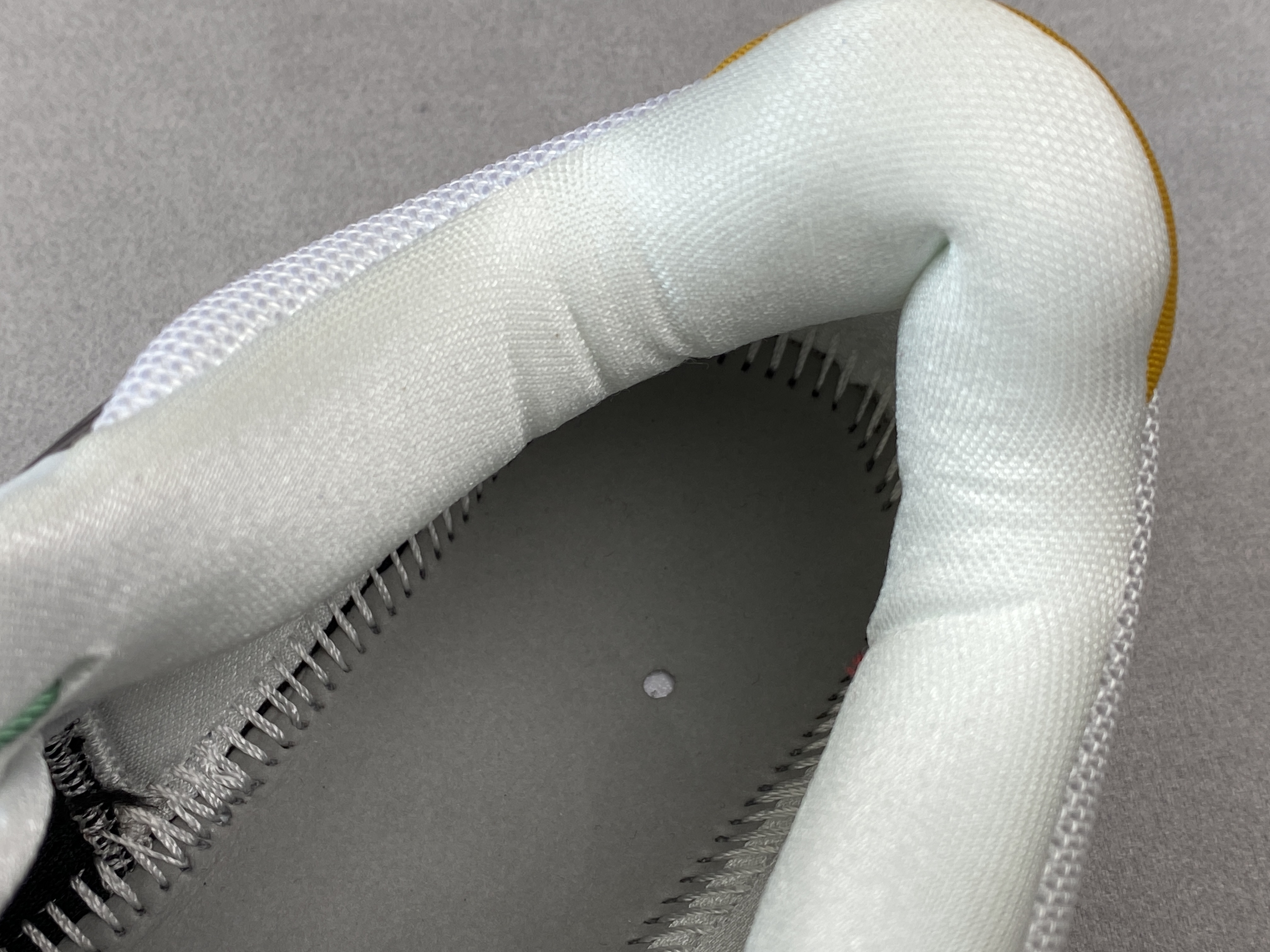 S2外貿 KOBE5 Bruce Lee Alt 黑白 李小龙  低筒 前掌气垫 球鞋 籃球鞋 實戰鞋  真碳板 男鞋CD4991-101