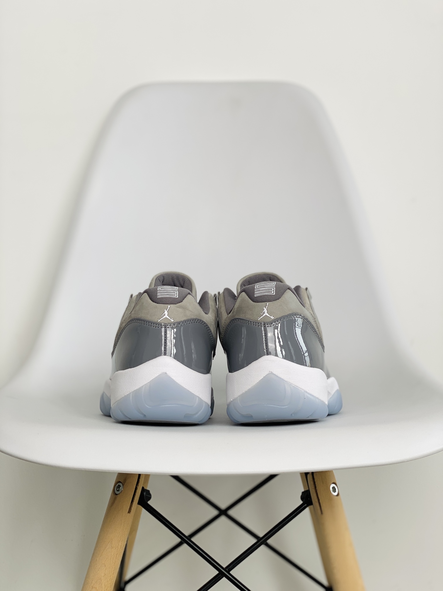 Air Jordan 11 Retro Low Cool Grey AJ11 酷灰 低筒 碳板 全掌气垫 篮球鞋 球鞋 男鞋 休闲鞋 528895-003