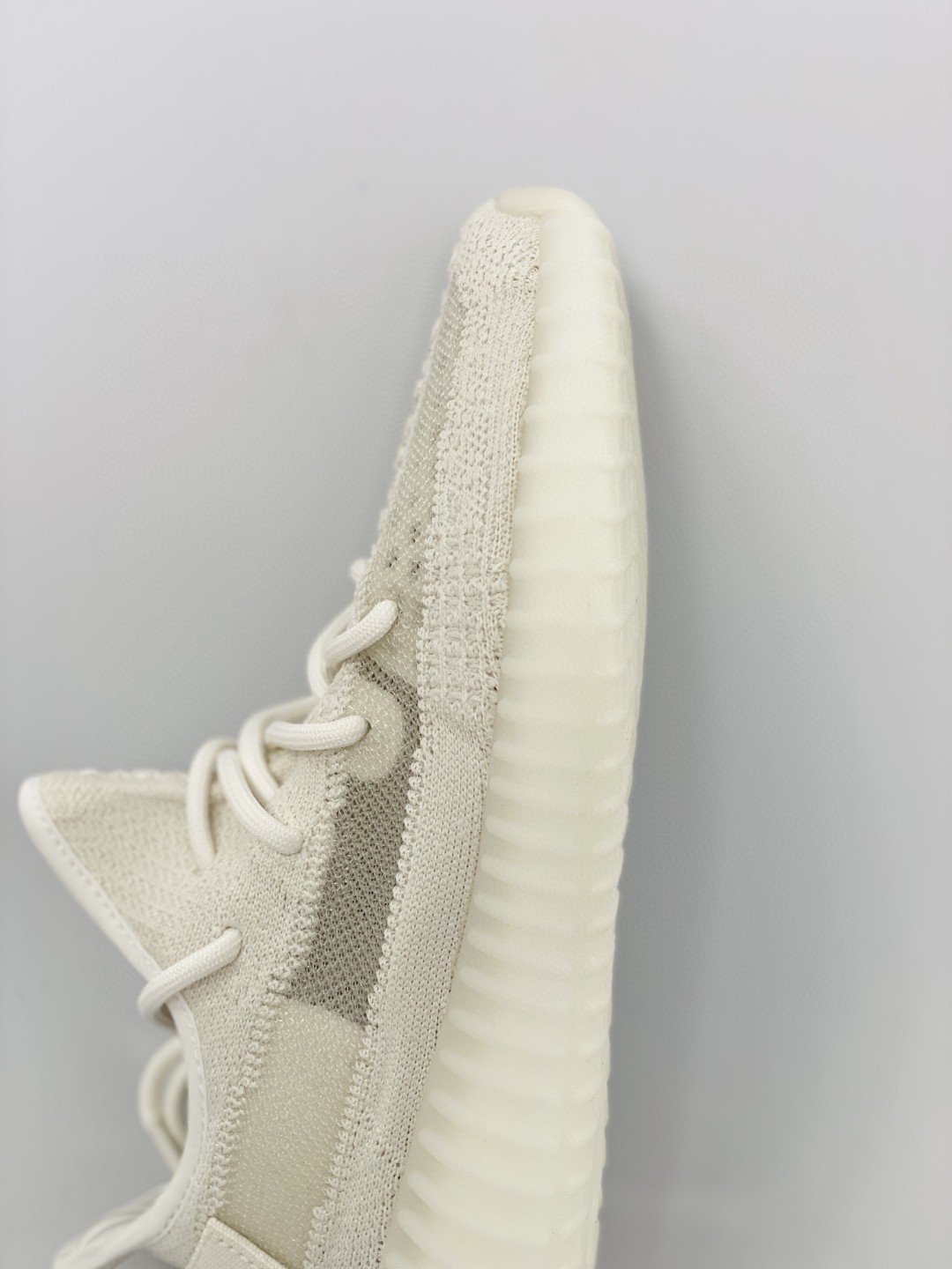adidas originals Yeezy Boost 350 V2 Bone 白色 白冰淇淋 2.0 低筒 休闲鞋 运动鞋 男鞋 女鞋 HQ6316