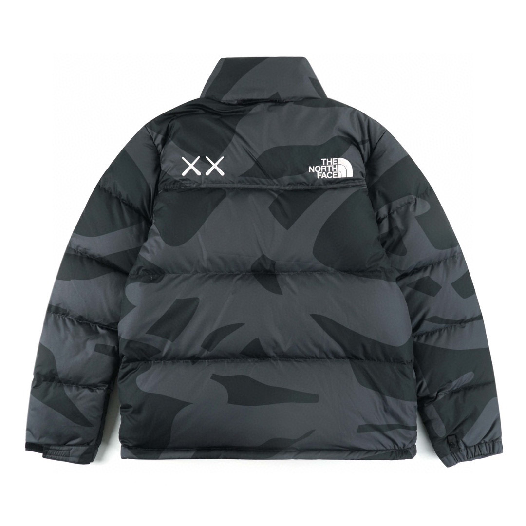 Kaws THE NORTH FACE   黑色 羽绒服 北面 北脸  外套 长袖 保暖 男女同款  