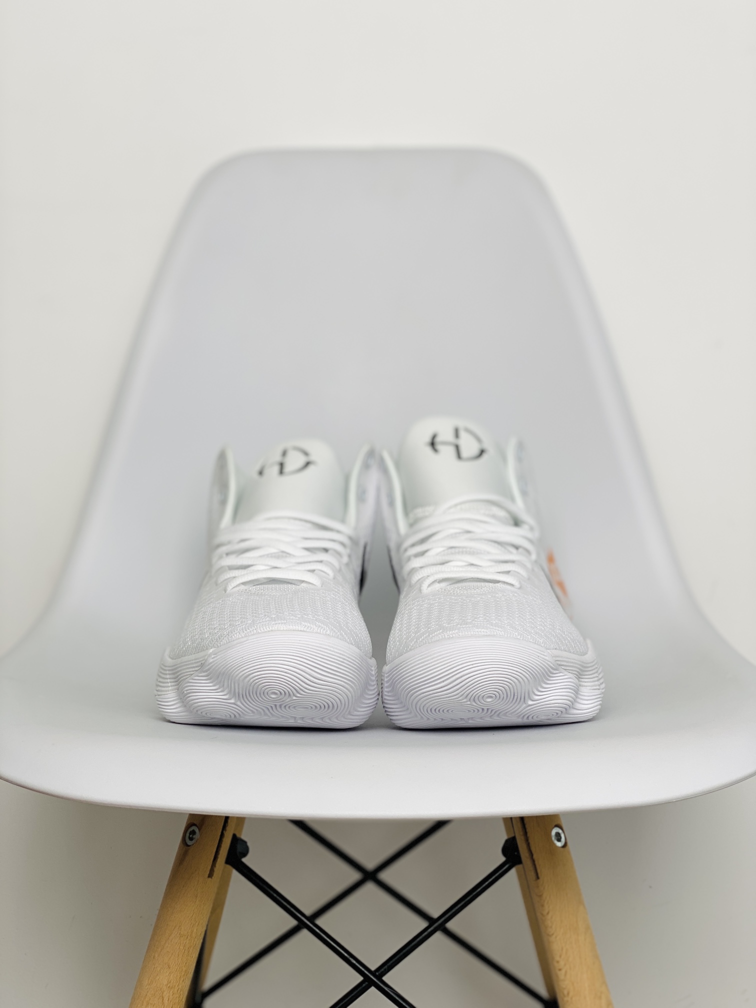 Hyperdunk 2017 TB React White Black 贝多芬 白黑  高筒 减震防滑 实战鞋 篮球鞋 男鞋 897808-100