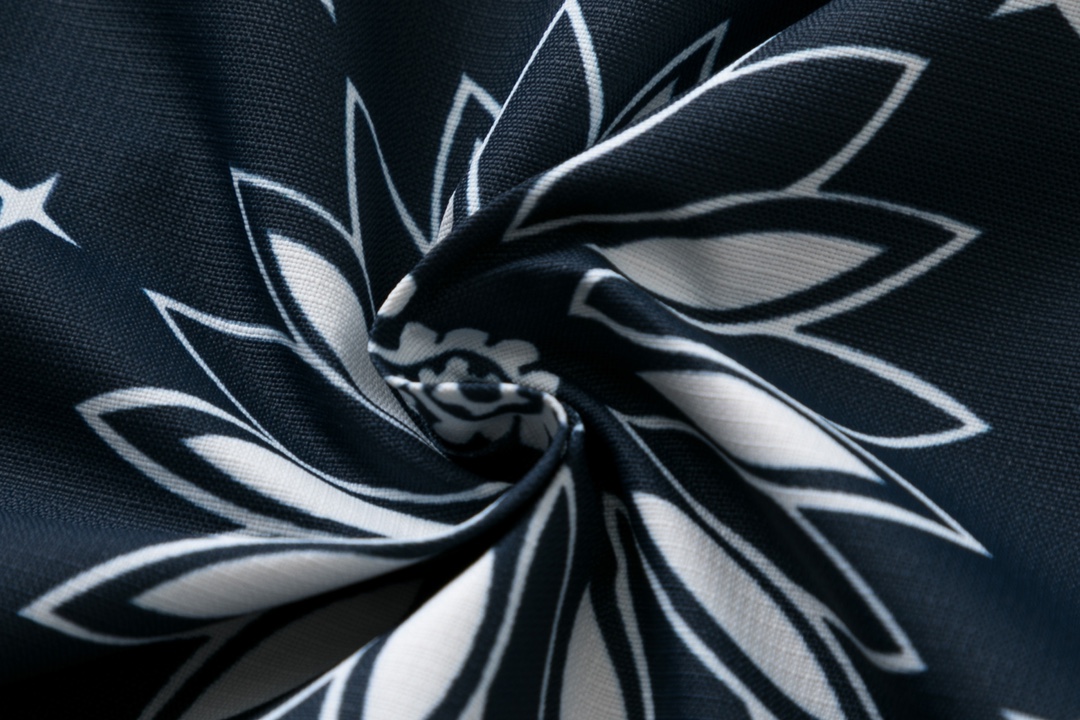 Supreme The North Face 14FW Bandana Mountain Jacket  Navy  聯名款 海軍藍 變形蟲 腰果花 连帽冲锋衣 夾克 防水 防風 外套 男款 女款 SUP-FW14-636