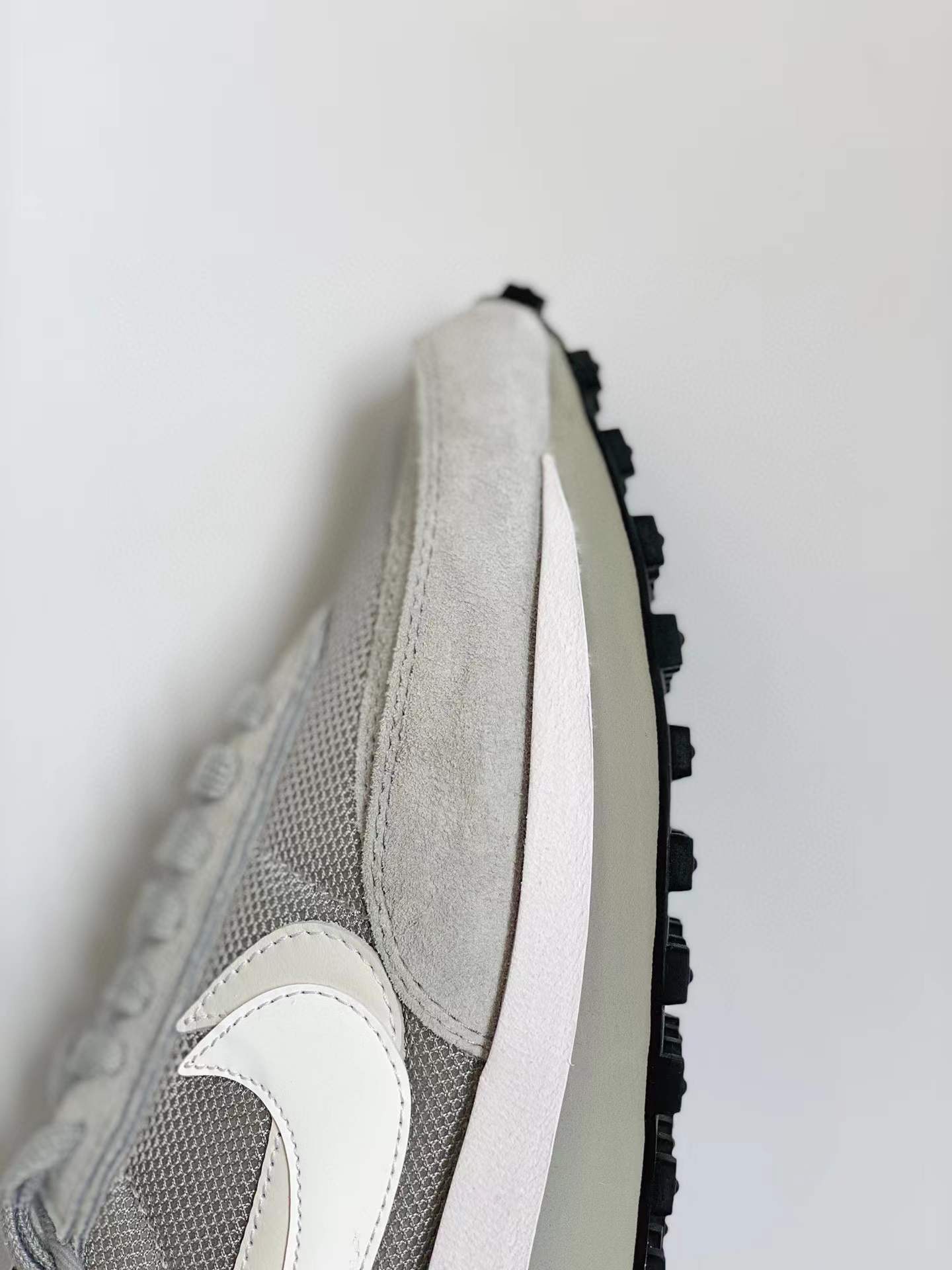 Fragment design x Sacai x NK LDV Waffle Daybreak 藤原浩闪电三方联名 灰色复古 休闲鞋 透气网面 运动鞋 男鞋厚底 女鞋增高 DH2684-001
