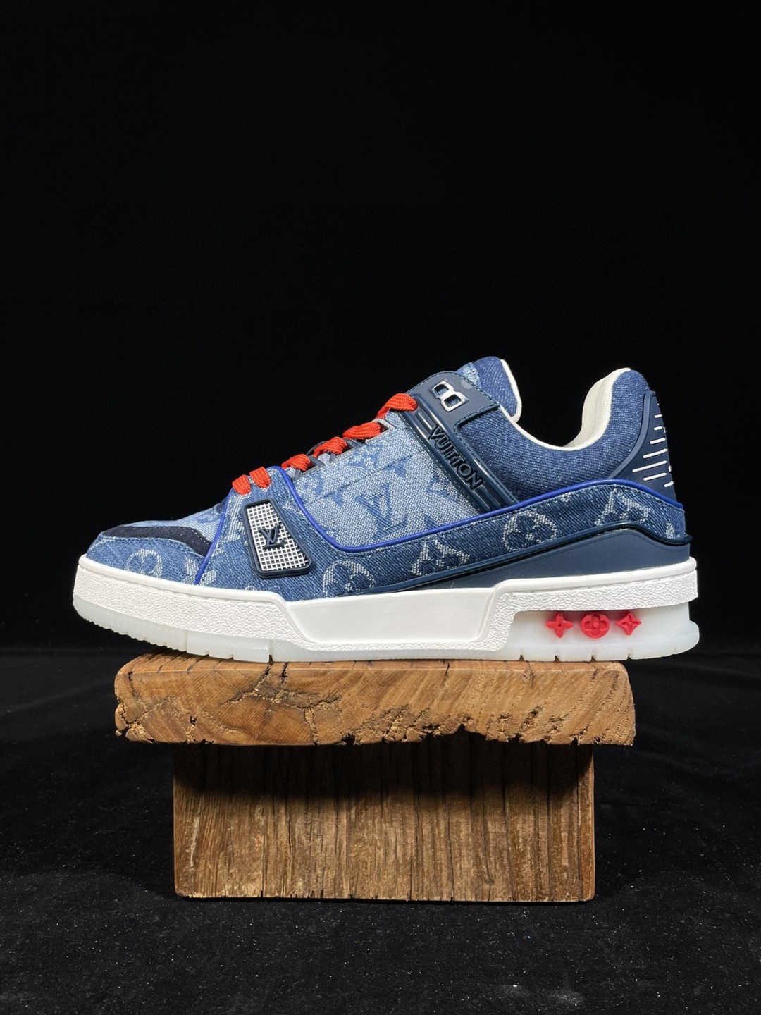 Louis Vuitton 路易威登 Trainer 中国限定 牛仔蓝红 低筒 休闲鞋 板鞋 男鞋 女鞋 1A8TSK