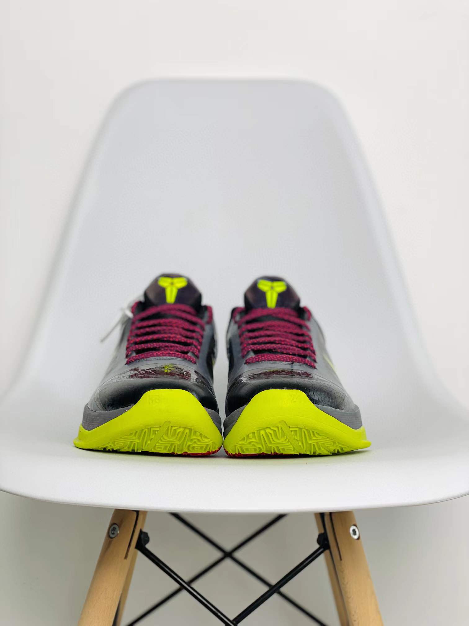 滅世純原 Kobe5 Chaos 科比 5 低筒 暗黑小丑 籃球鞋 球鞋 實戰鞋 前後氣墊 真碳板 CD4991-001