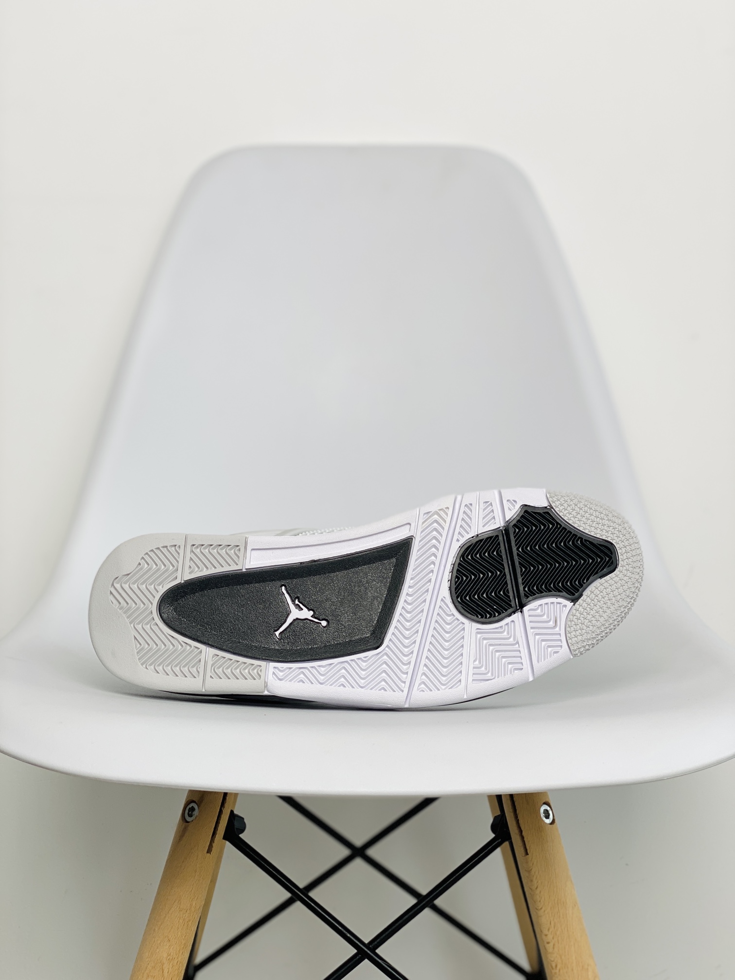 Air Jordan 4 AJ4 Retro Military Black 灰白黑 小白水泥 低筒 男鞋 女鞋 籃球鞋 板鞋 DH6927-111