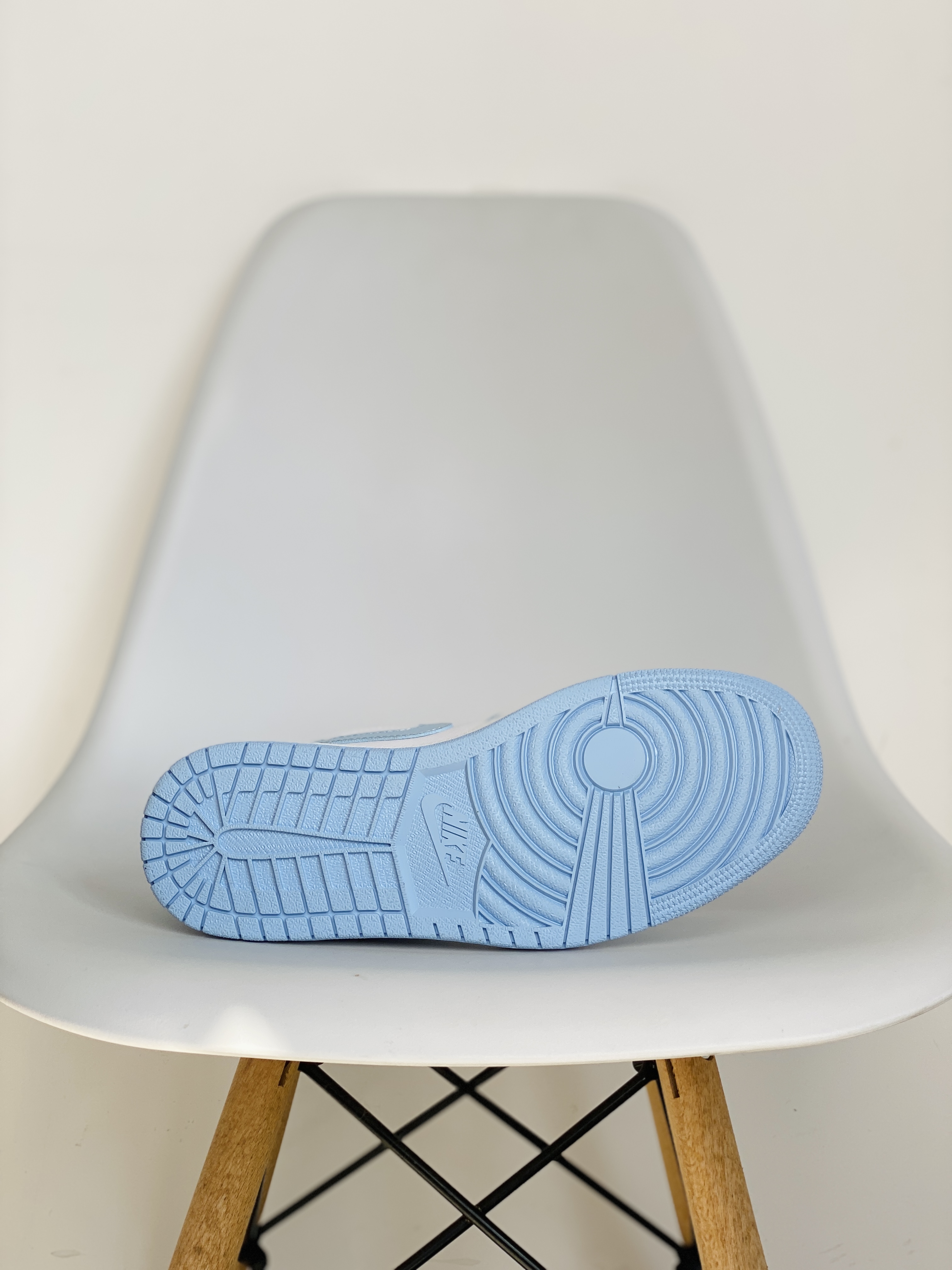 Air Jordan 1 Low AJ1 Aluminum   白蓝 低筒 休閒鞋 板鞋 男鞋 女鞋 DC0774-141