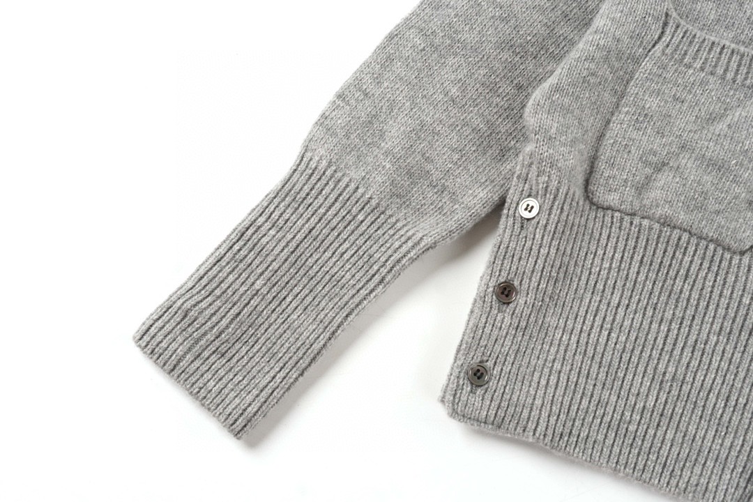 Thom Browne 21FW 四条纹单排扣羊毛衫 灰色 针织衫 开衫 毛衣 外套 长袖 男女同款 