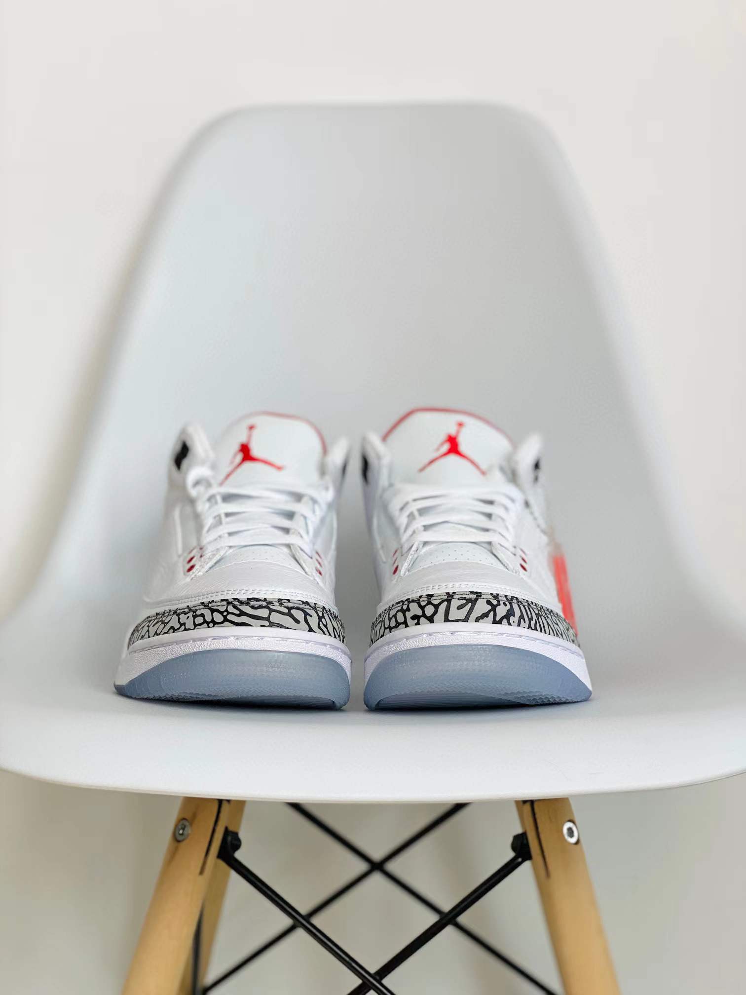 Air Jordan 3 Retro Free Throw Line White Cement 2018 白水泥 罰球線 AJ 3低筒 休闲鞋 篮球鞋 板鞋 男鞋 923096-101