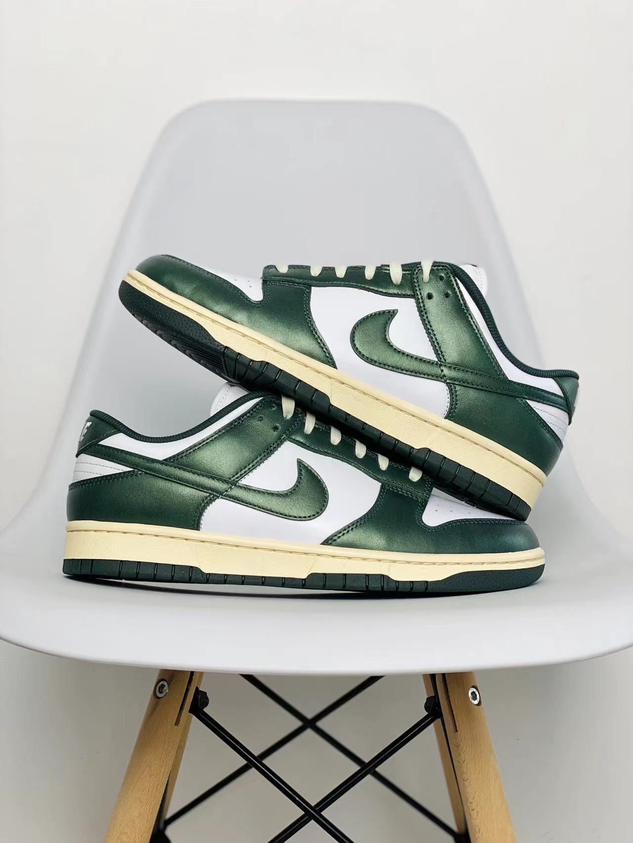 dunk Low Vintage Green 复古绿 做旧 白绿  低筒 复古板鞋 休闲鞋 男鞋 女鞋  DQ8580-100