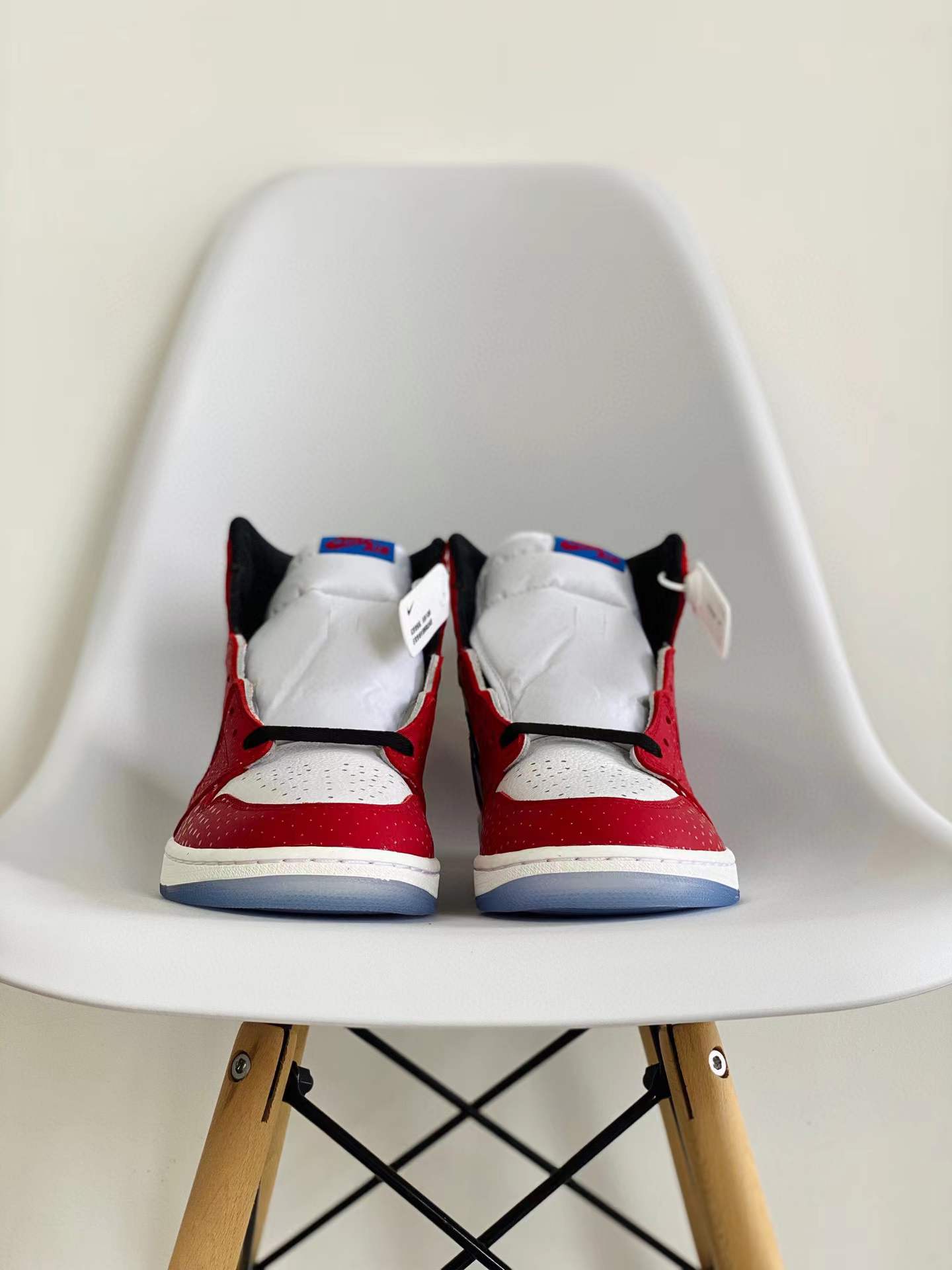 Air Jordan 1 AJ1 Retro Origin Story 蜘蛛俠 芝加哥 篮球鞋 高筒 休闲鞋 男鞋 板鞋  555088-602