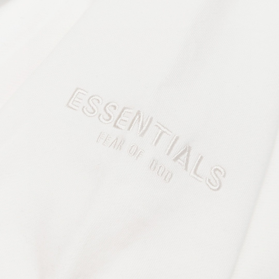 Fear of God Essentials 洛杉矶系列 背后字母徽标 Logo 黑色 白色 灰色 连帽卫衣 加绒 套头 外套 长袖 男女同款 FOG-FW19-115
