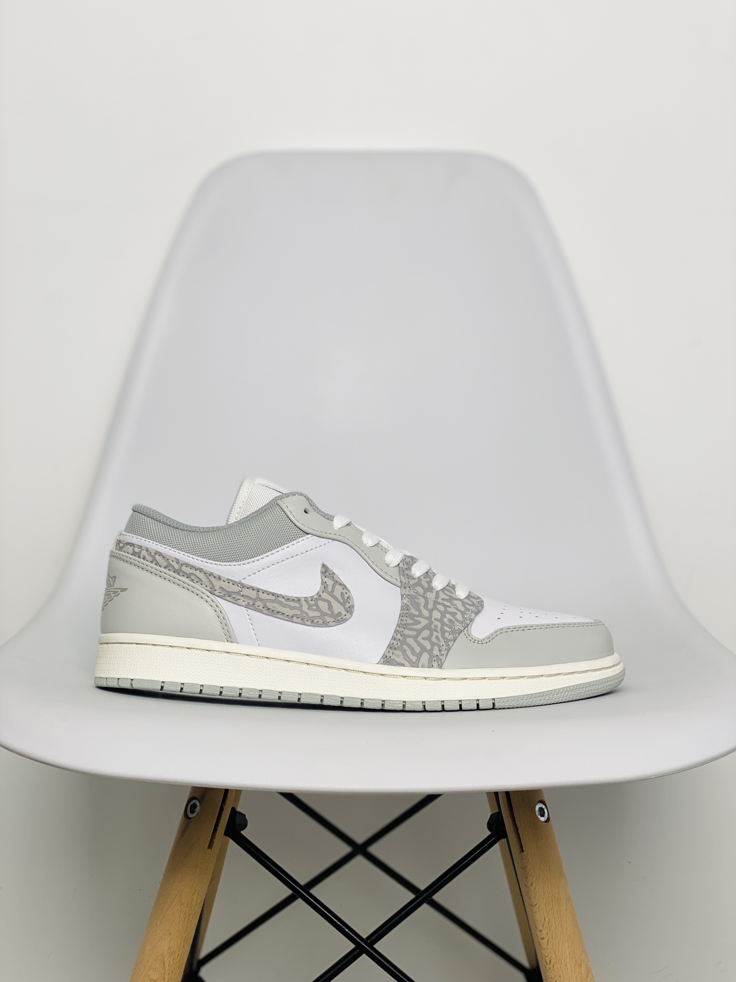 Air Jordan 1 Low AJ1 PRM Elephant Print 柏林限定 白灰 爆裂纹 低筒 休閒鞋 板鞋 男鞋 女鞋 DH4269-100