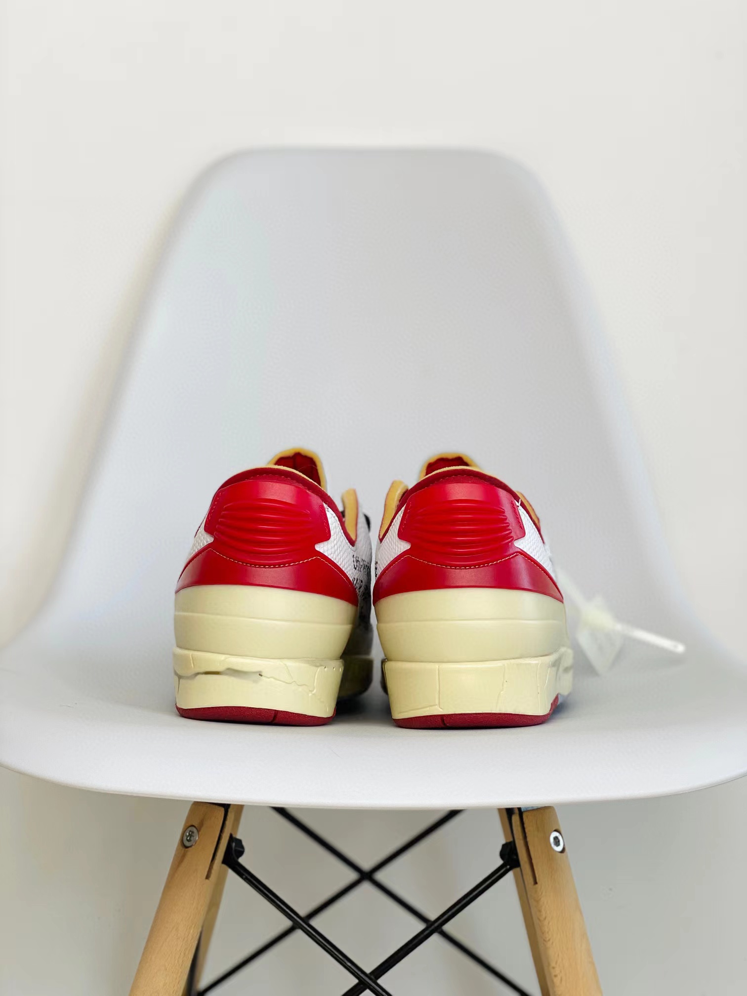 Off-White x Air Jordan AJ2 Low SP 芝加哥 低筒 联名 板鞋 男鞋 女鞋 篮球鞋 DJ4375-106