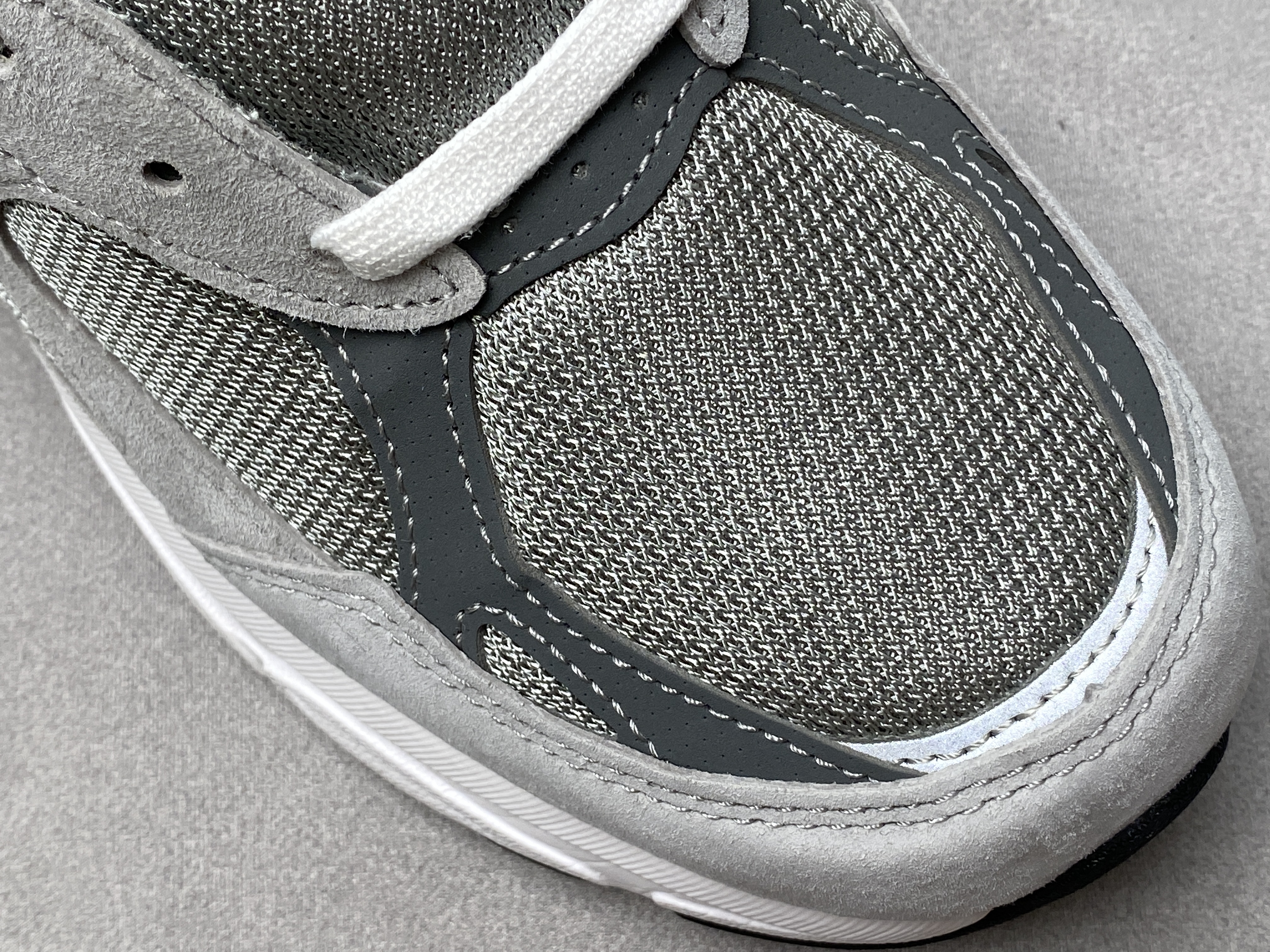 新版 New Balance 990 V3 元祖灰色 低筒 复古跑鞋 休闲鞋 板鞋 运动鞋 男鞋 女鞋 M990GY3