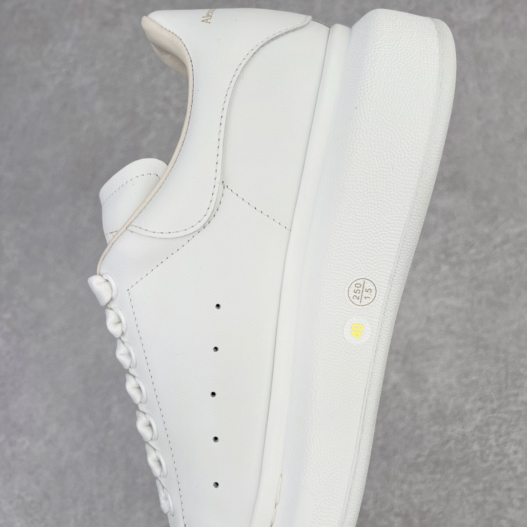 Alexander McQueen Glow In The Dark Heel Tab 麦昆 白色 低筒 板鞋 休闲鞋 厚底鞋 增高鞋 男鞋 女鞋 662652WIA4M9000