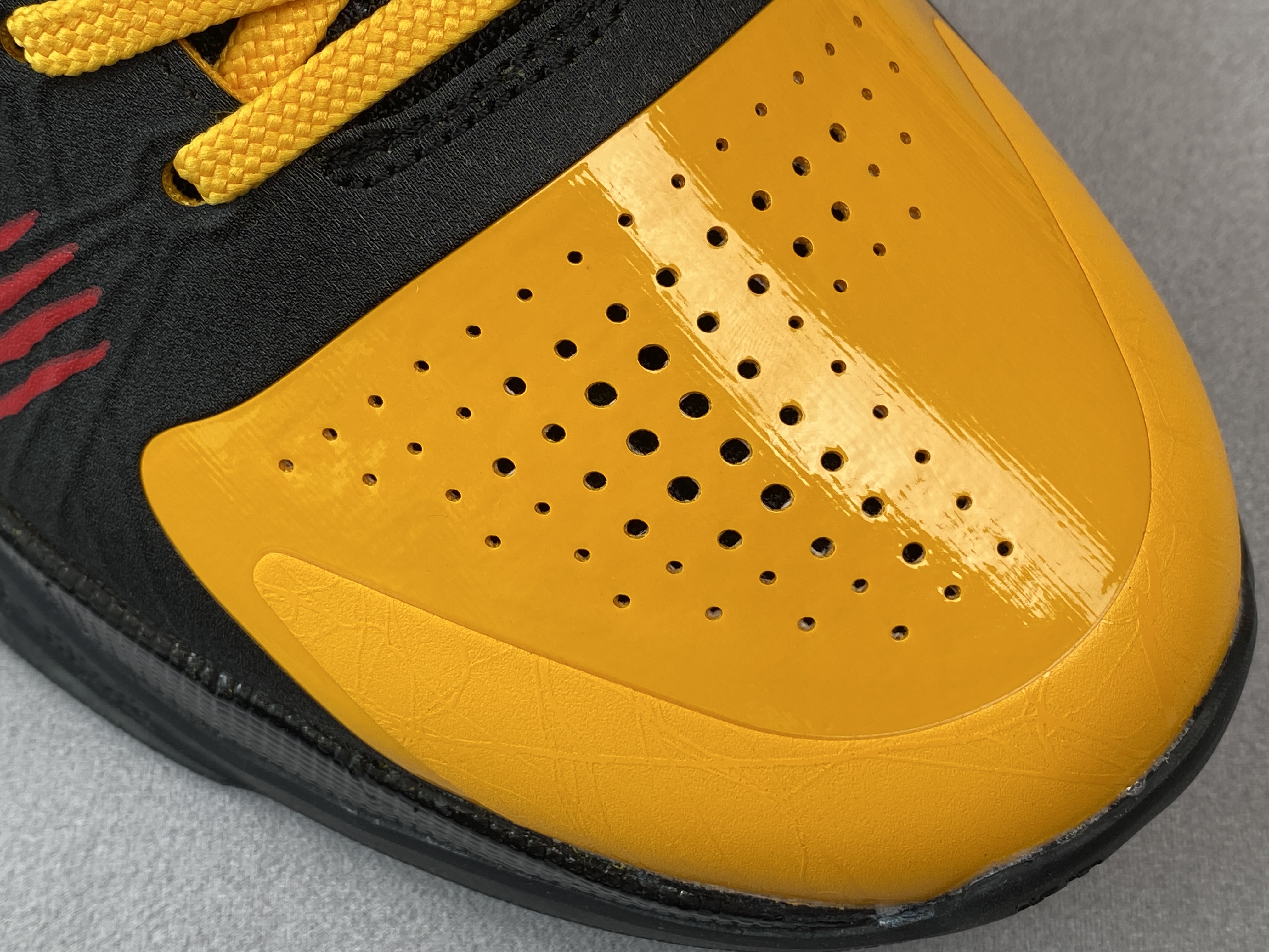 S2外貿 KOBE5 Bruce Lee 黑黃 李小龙  低筒 前掌气垫 球鞋 籃球鞋 實戰鞋  真碳板 男鞋 CD4991-700