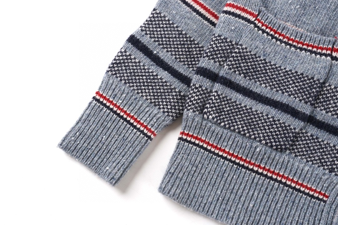 Thom Browne 条纹提花羊毛衫 灰色 针织衫 开衫 毛衣 外套 长袖 男女同款 