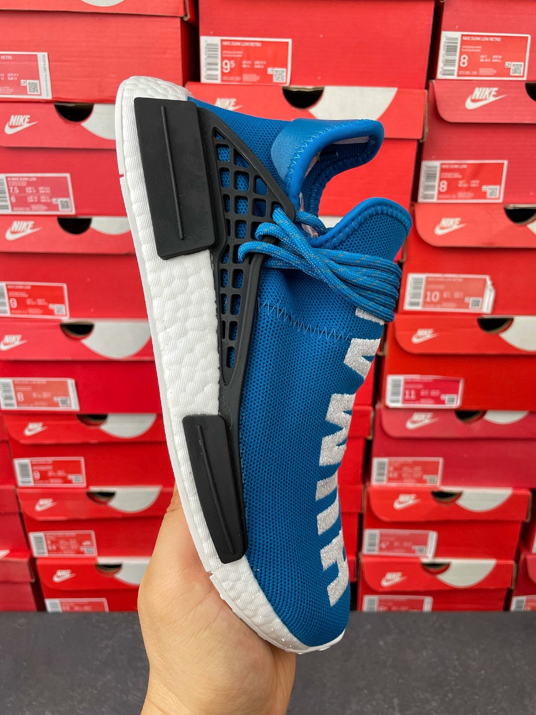 Pharrell Williams x adidas originals NMD HU Human Being Sharp Blue 菲董联名 蓝白色 低筒 运动鞋 休闲鞋 男鞋 BB0618