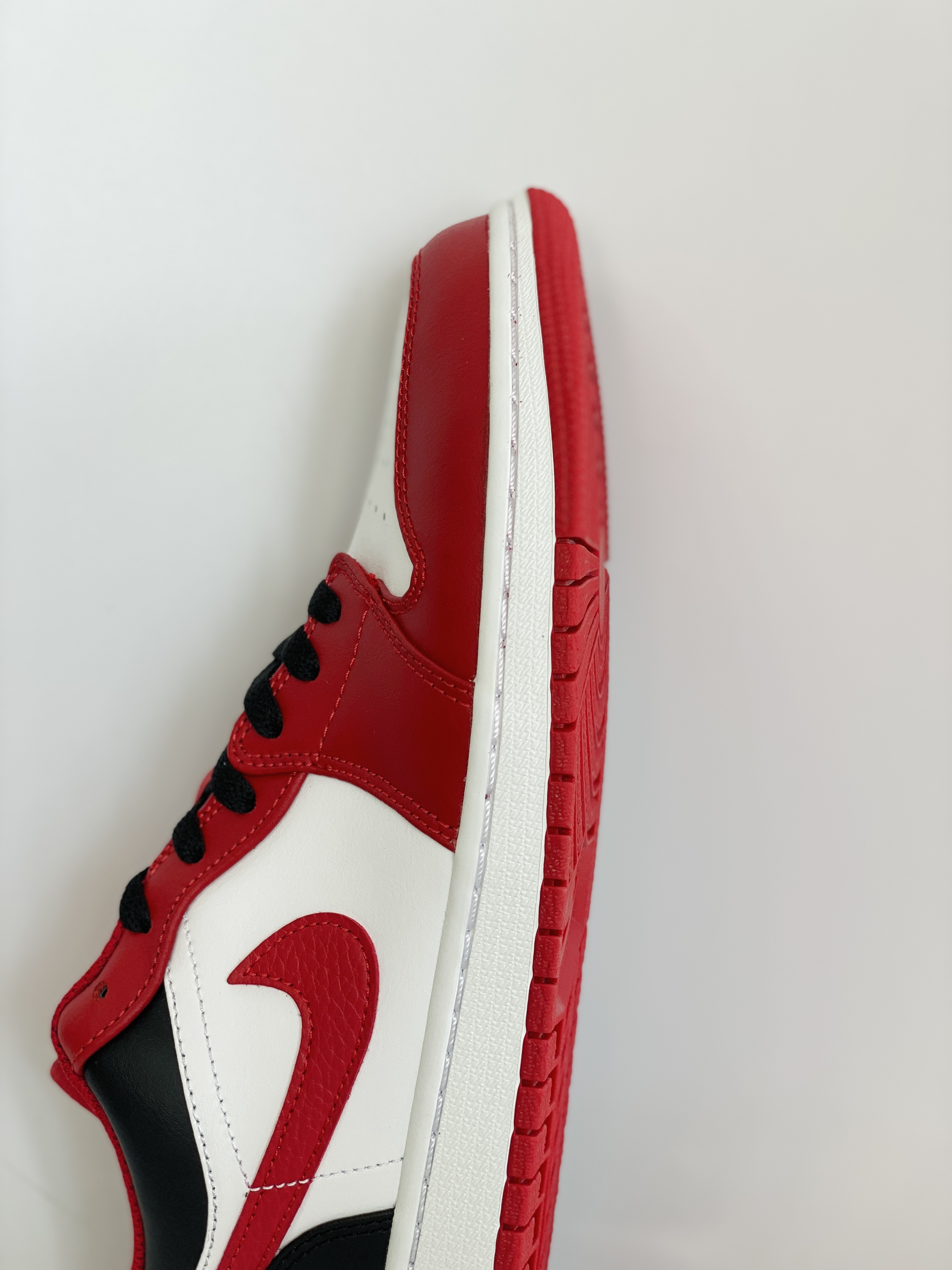 Air Jordan 1 Low AJ1 Gym Red and Black  紅白黑 低筒  休閒鞋 板鞋 男鞋 女鞋 553558-163
