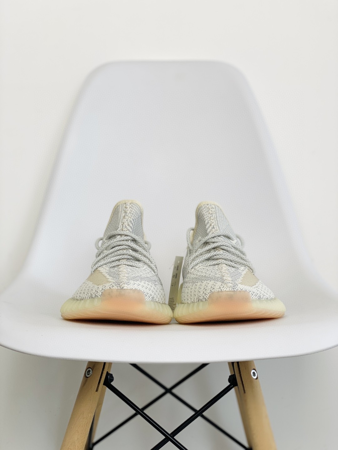 adidas originals Yeezy Boost 350 V2 Lundmark 芝麻白 低筒 休闲鞋 运动鞋 男鞋 女鞋  FU9161