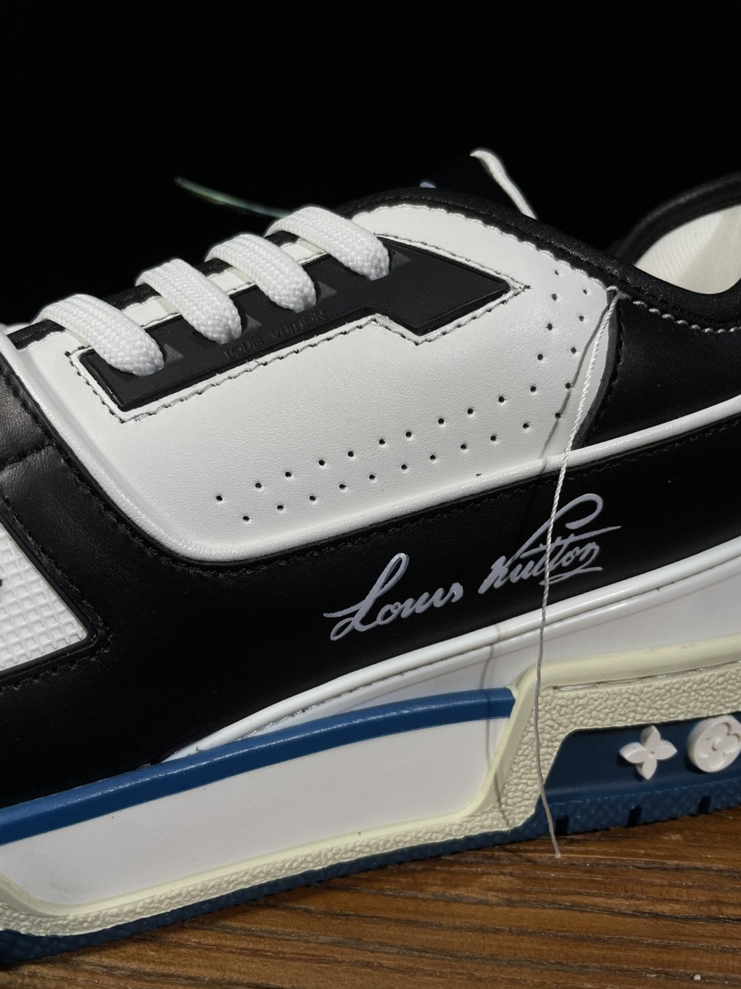 Louis Vuitton 路易威登 Trainer 蓝黑 低筒 休闲鞋 板鞋 运动鞋 男鞋 女鞋 1A8Q7L