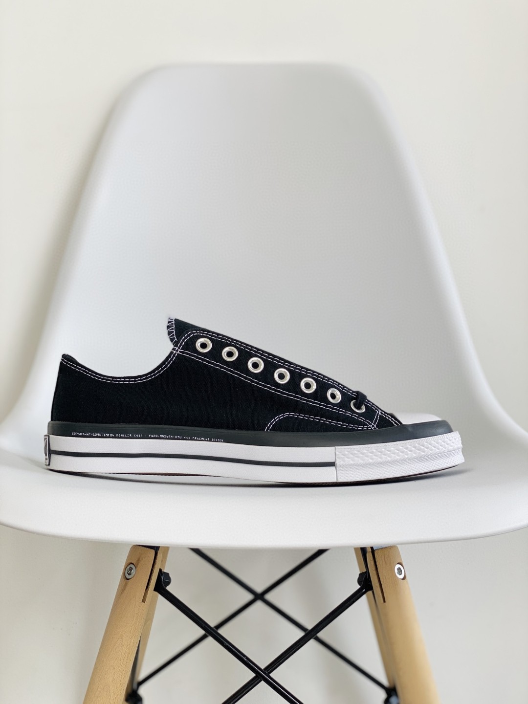  Fragment Design x Moncler x Converse Chuck Taylor All Star 1970s OX 藤原浩三方联名 黑色 低筒 帆布鞋 板鞋 休闲鞋  男鞋 女鞋 169069C