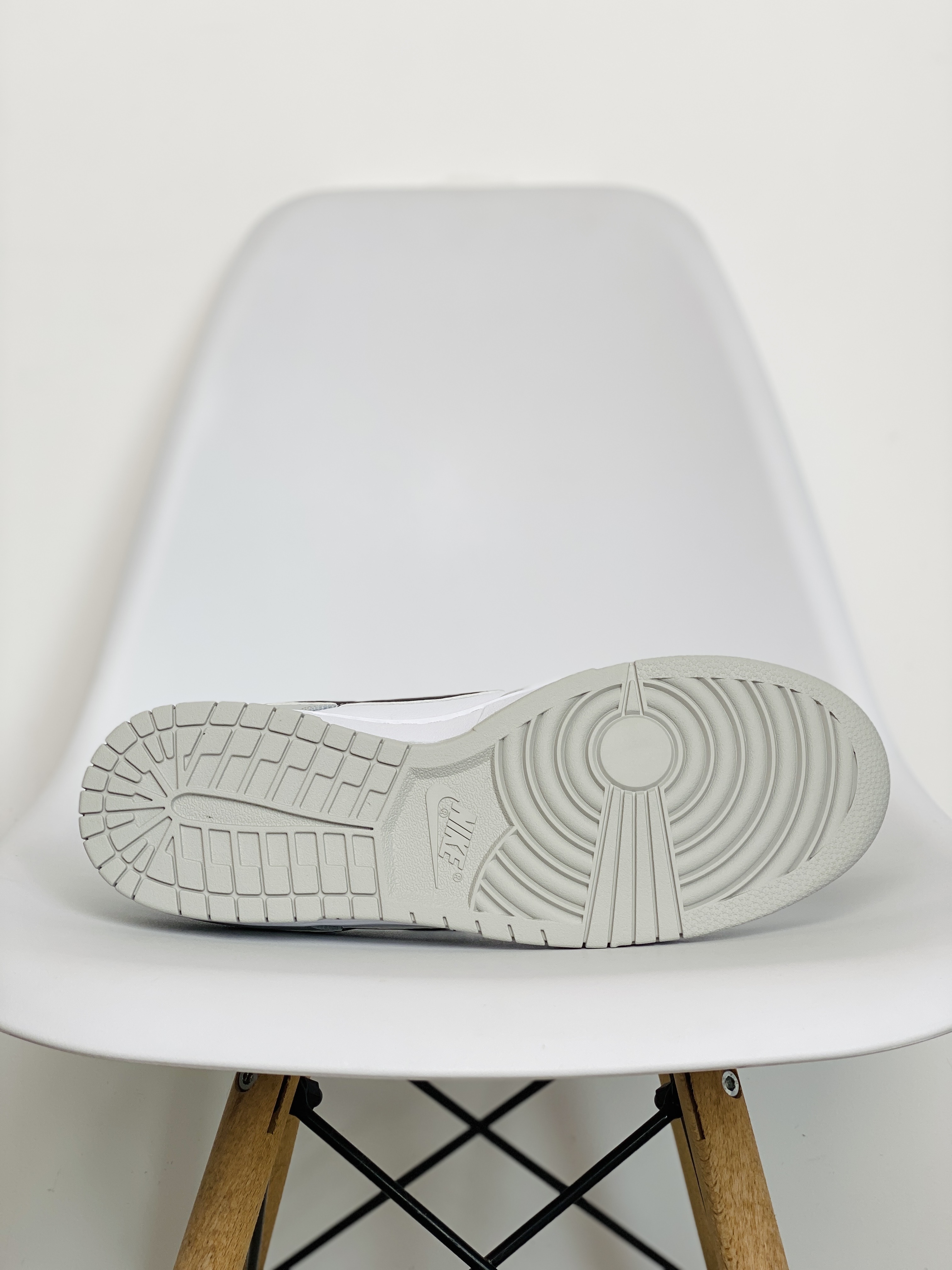 dunk Low Scratch Off Coin 灰白色 彩票 低筒 复古板鞋 休闲鞋 男鞋 女鞋  DR9654-001