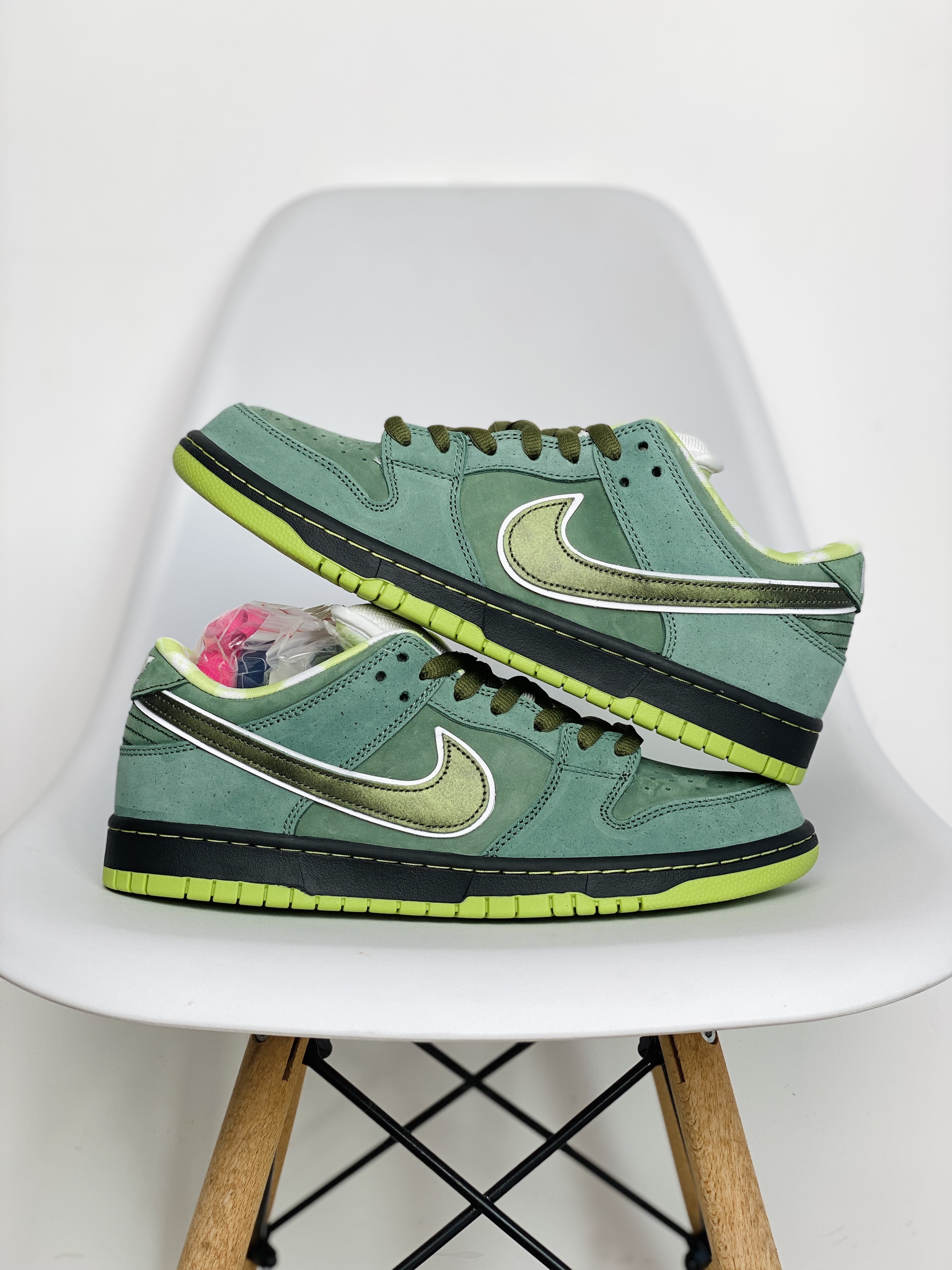 Concepts x SB Dunk Low ‘’Green Lobster" 绿龙虾 低筒 复古板鞋 休闲鞋 男鞋 女鞋 BV1310-337