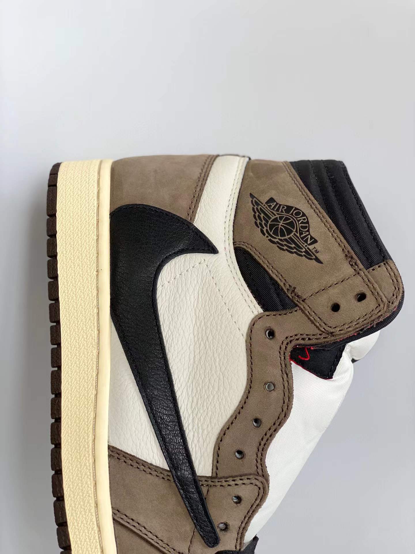 Travis Scott Air Jordan 1 AJ1 Retro OG  TS SP 倒钩 鬼脸 篮球鞋 高筒 休闲鞋 女鞋 男鞋 板鞋  CD4487-100