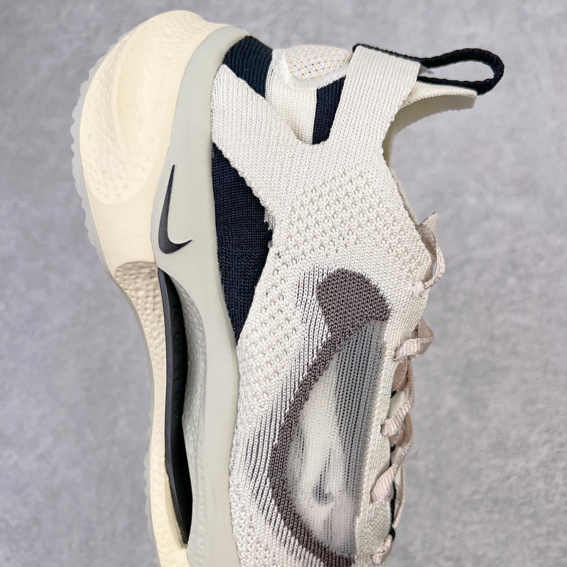 Nike Spark Flyknit 燕麦色 低筒 运动鞋 休闲鞋 板鞋 泡棉 运动 跑步鞋 男鞋 女鞋 DD1901-001