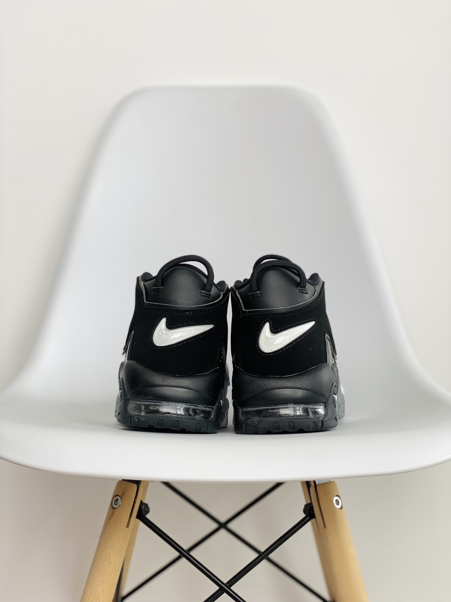 Air More Uptempo  Tri Color 白灰黑  男鞋 女鞋 休闲鞋 板鞋 篮球鞋 921948-002