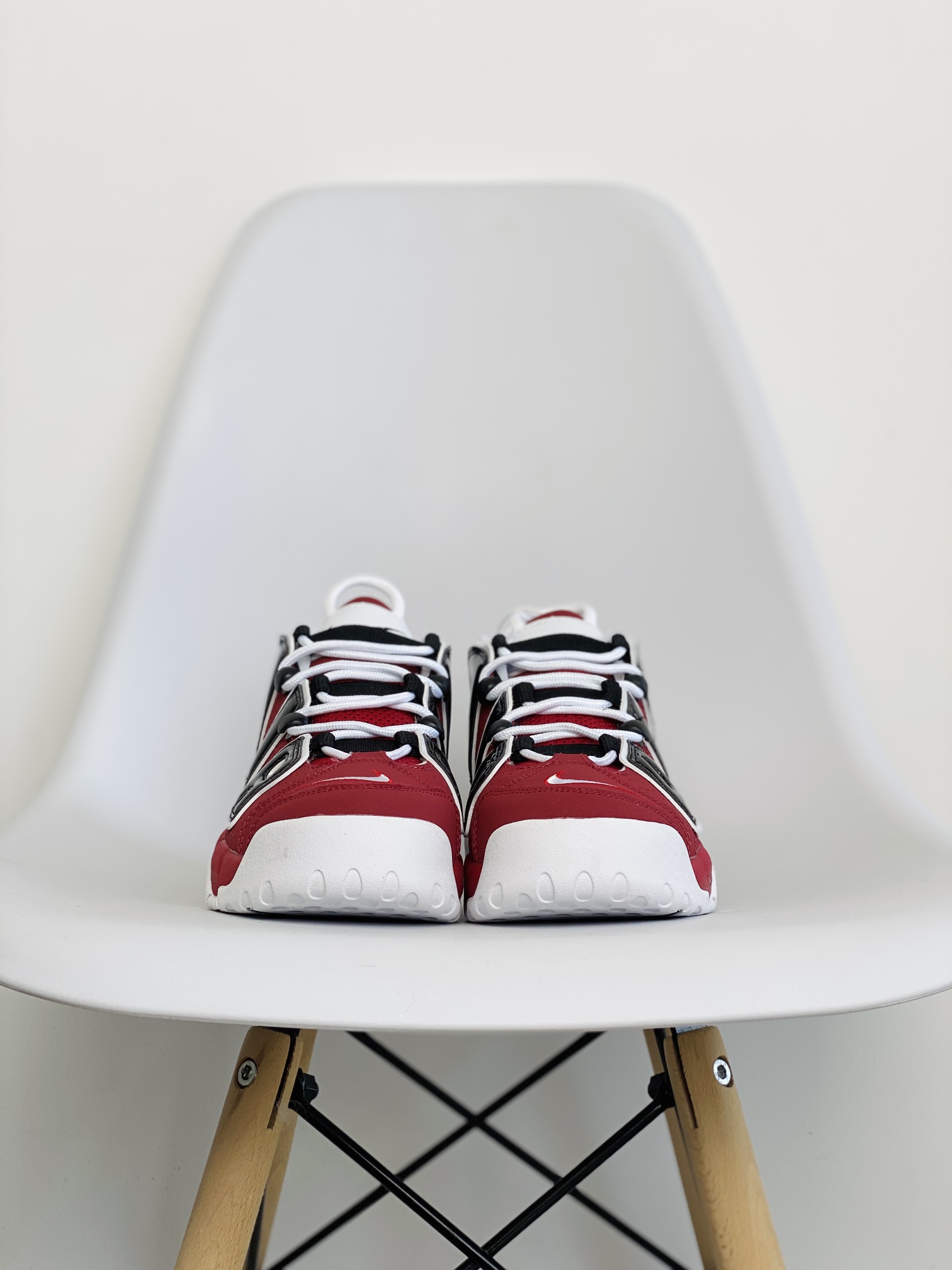 Air More Uptempo  黑紅  男鞋 女鞋 休闲鞋 板鞋 篮球鞋 921948-600