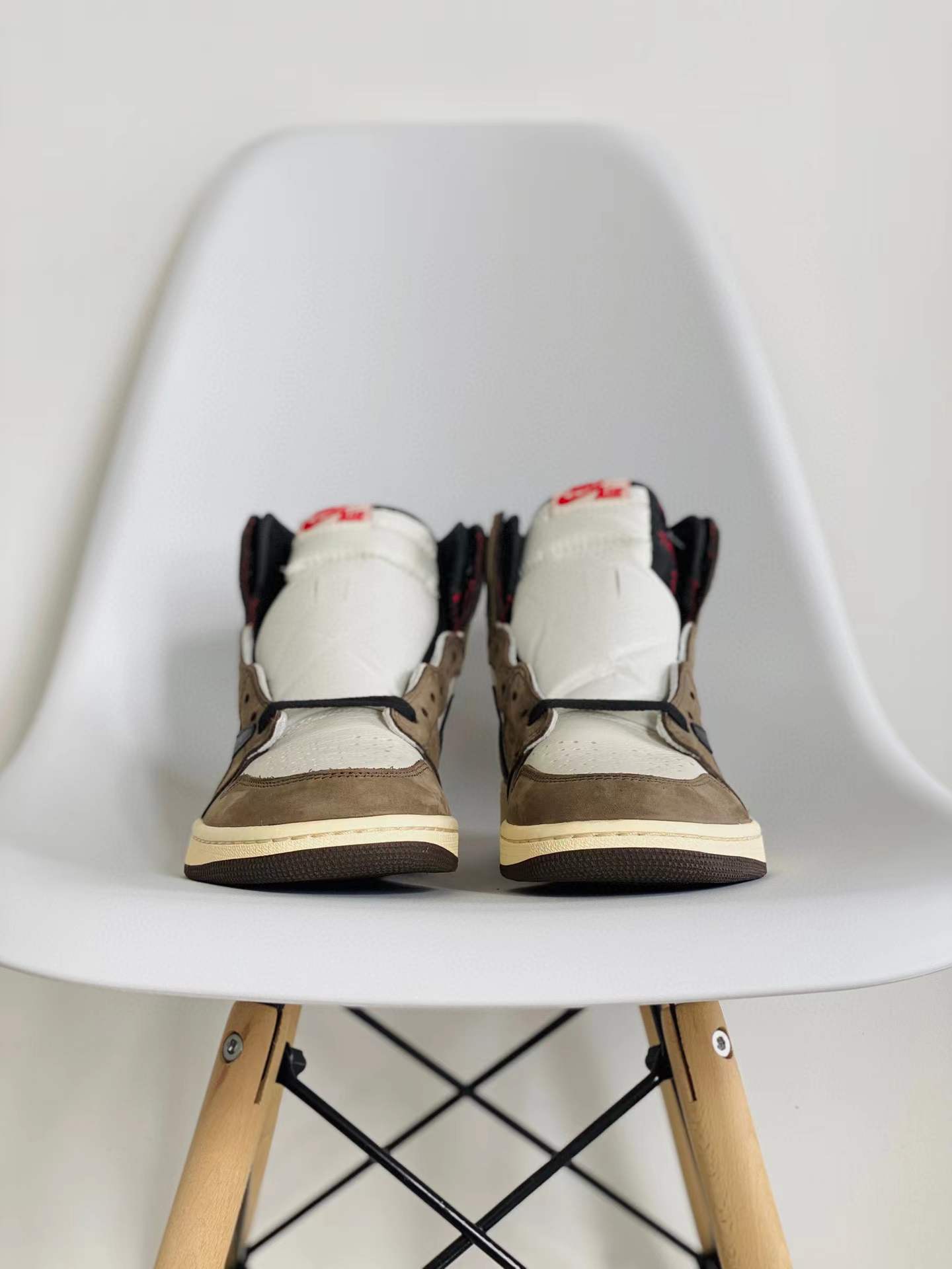 Travis Scott Air Jordan 1 AJ1 Retro OG  TS SP 倒钩 鬼脸 篮球鞋 高筒 休闲鞋 女鞋 男鞋 板鞋  CD4487-100