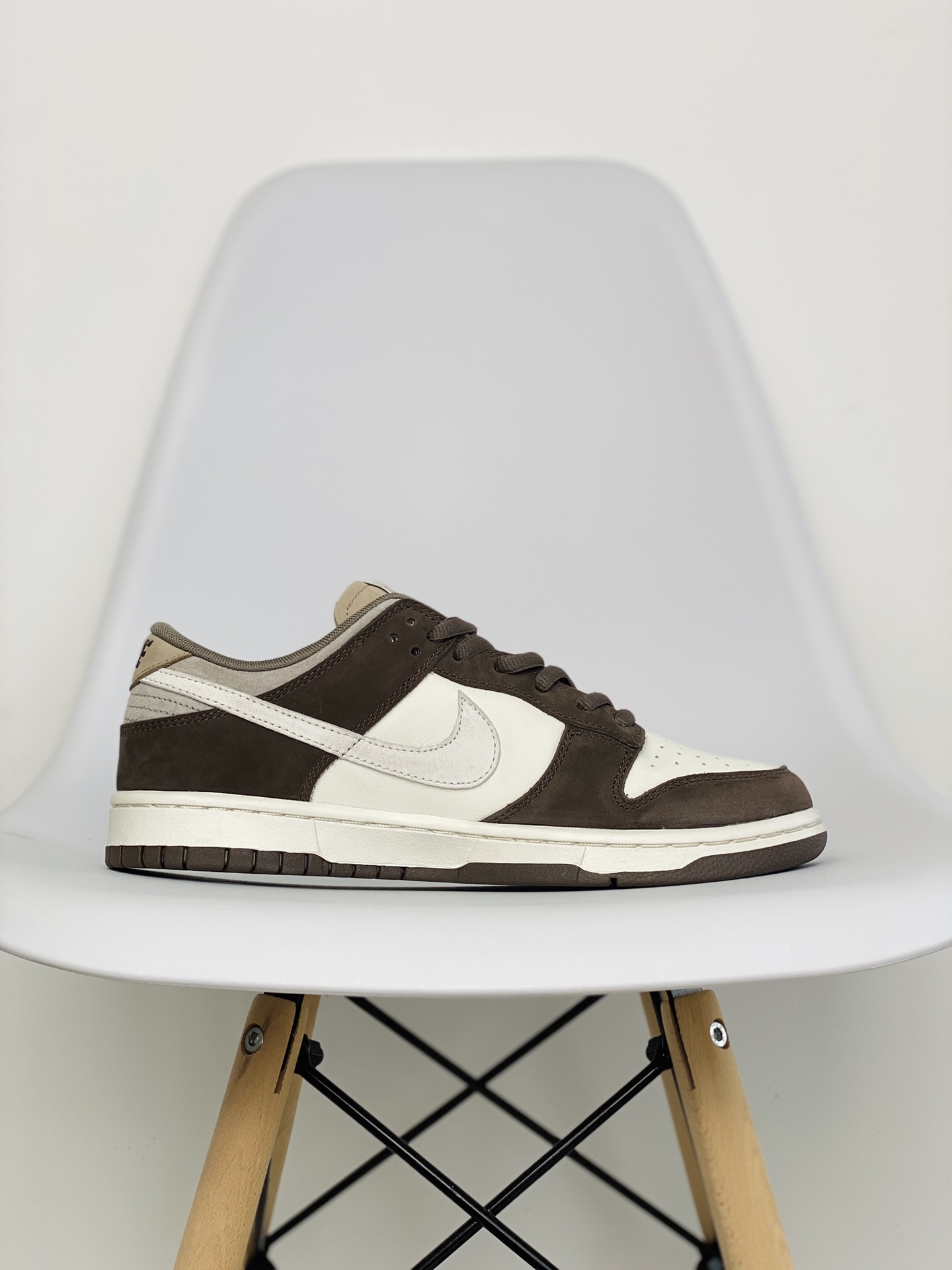 Otomo Katsuhiro Dunk Low "Steamboy OST" 大友克洋 灰棕摩卡 低筒 复古板鞋 休闲鞋 男鞋 女鞋  LF0039-001