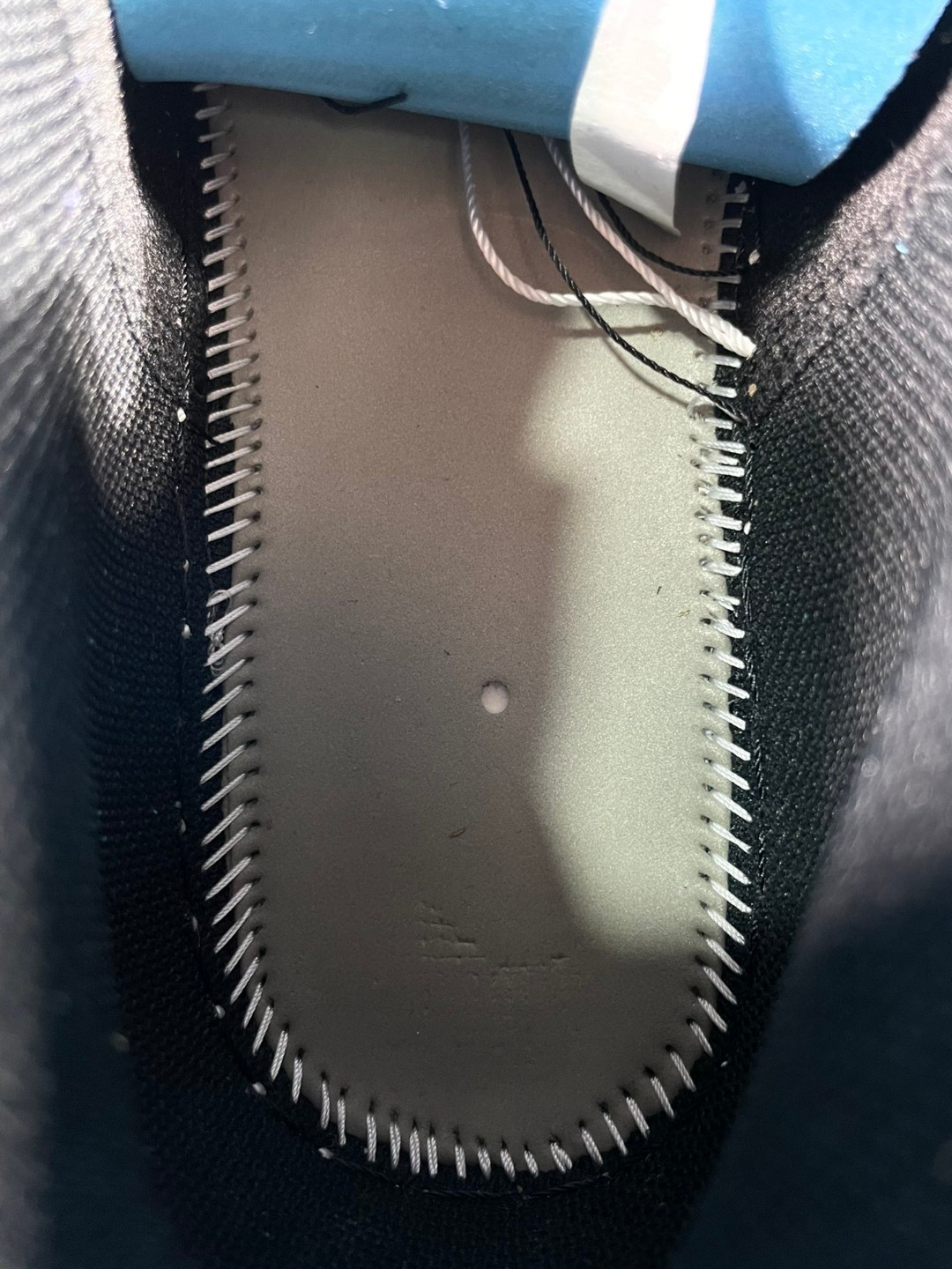 Air Jordan 1 Mid AJ1 黑白紫 篮球鞋 运动鞋 休闲鞋 男鞋  554724-095