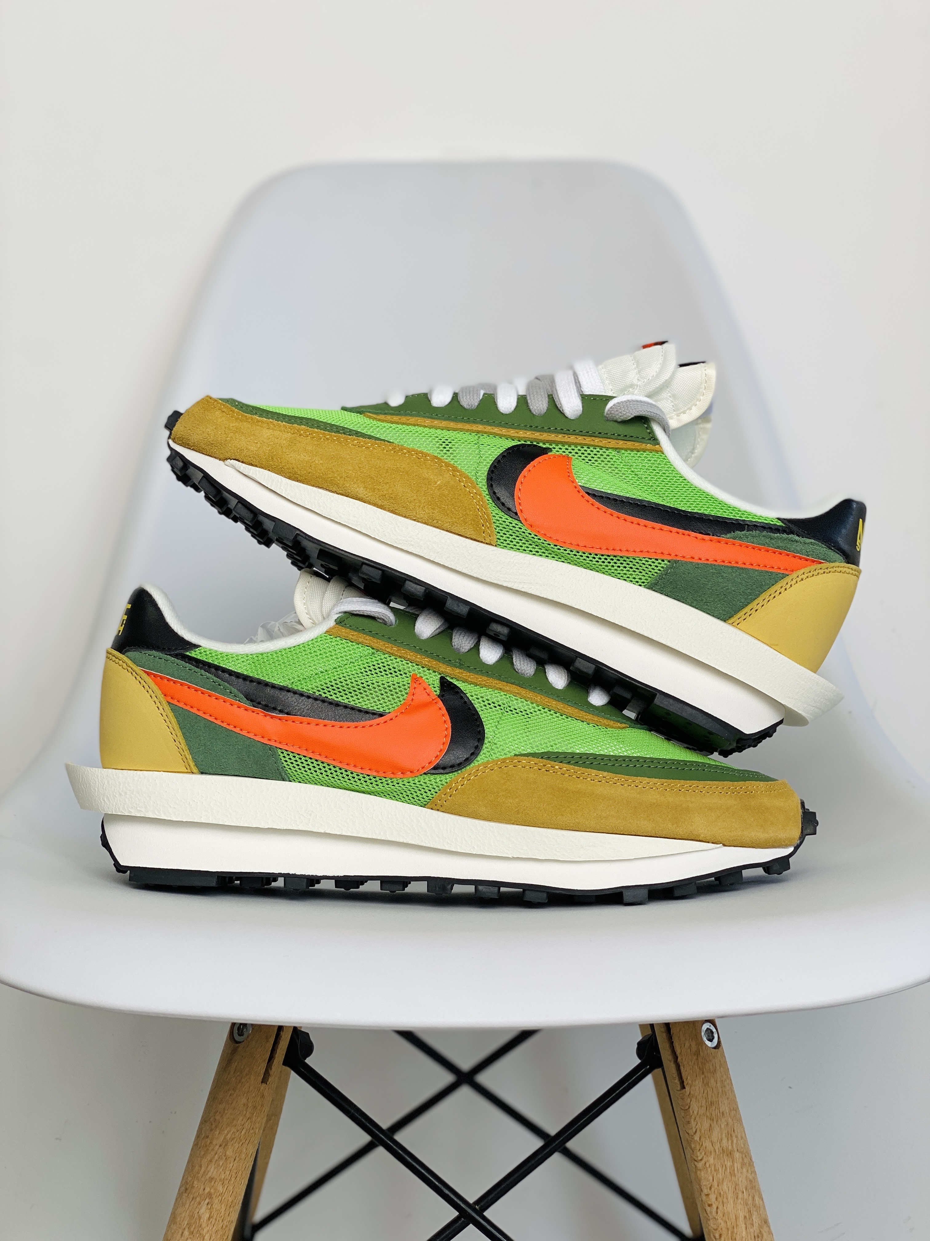 Sacai  LVD Waffle 黃綠 低筒 双勾 华夫 复古时鞋 休闲鞋 透气网面 运动鞋 男鞋厚底 女鞋增高BV0073-300