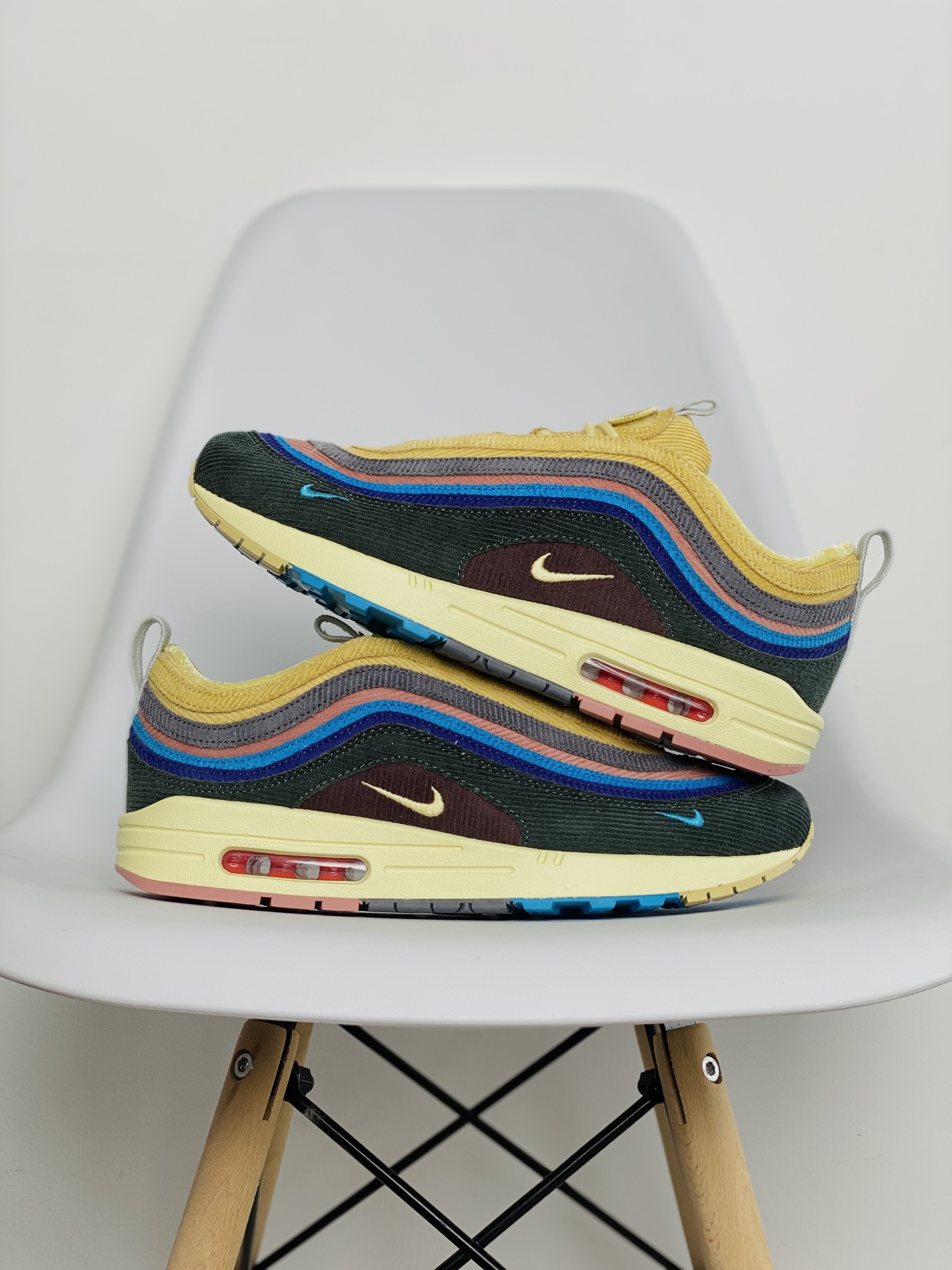 Swan Wotherspoon Air Max 97 灯芯绒 低筒 休闲鞋 板鞋 男鞋 女鞋 AJ4219-400