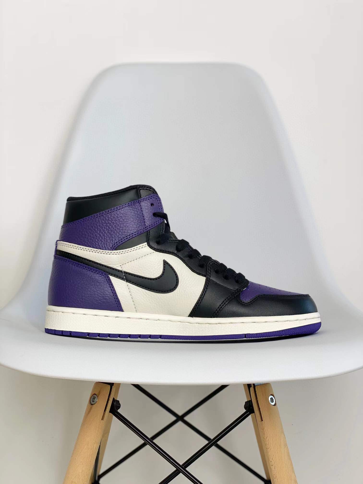 Air Jordan 1 AJ1 Retro Court Purple 黑紫腳趾 篮球鞋 高筒 休闲鞋 男鞋 板鞋  555088-501