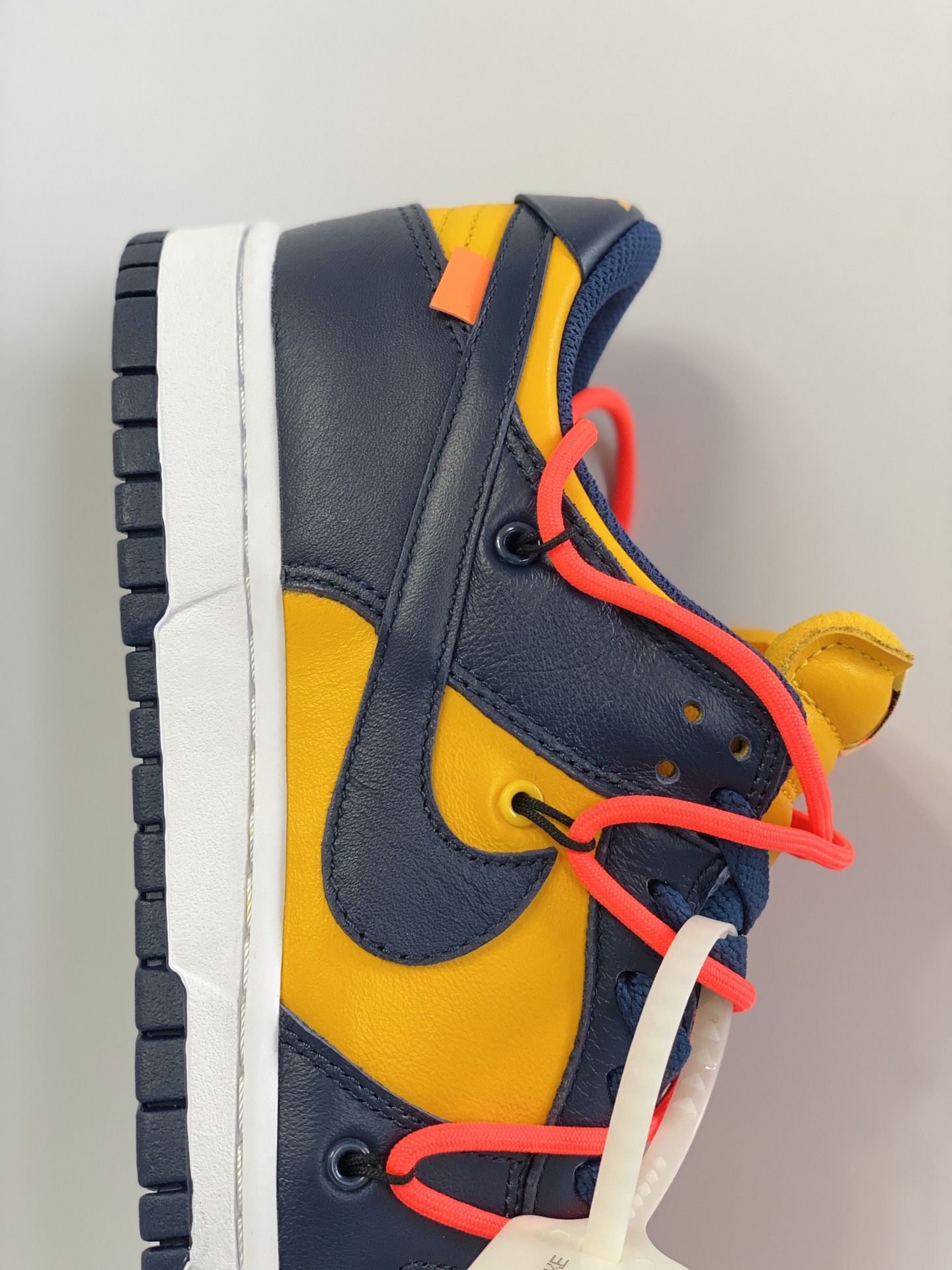 Off-White Duunk  Low LTHR OW 联名 低筒 黑曜石 板鞋 休闲鞋 滑板鞋 男鞋 女鞋 CT0856-700