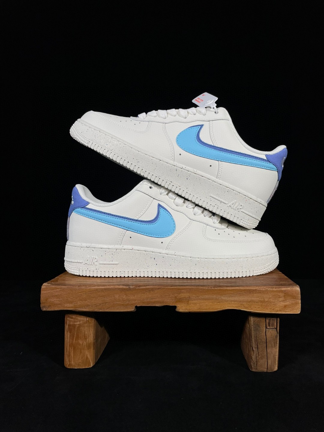 Air Force 1 Low 82 白蓝色 低筒 空军一号 休闲鞋 板鞋 男鞋 女鞋 DO9786-100